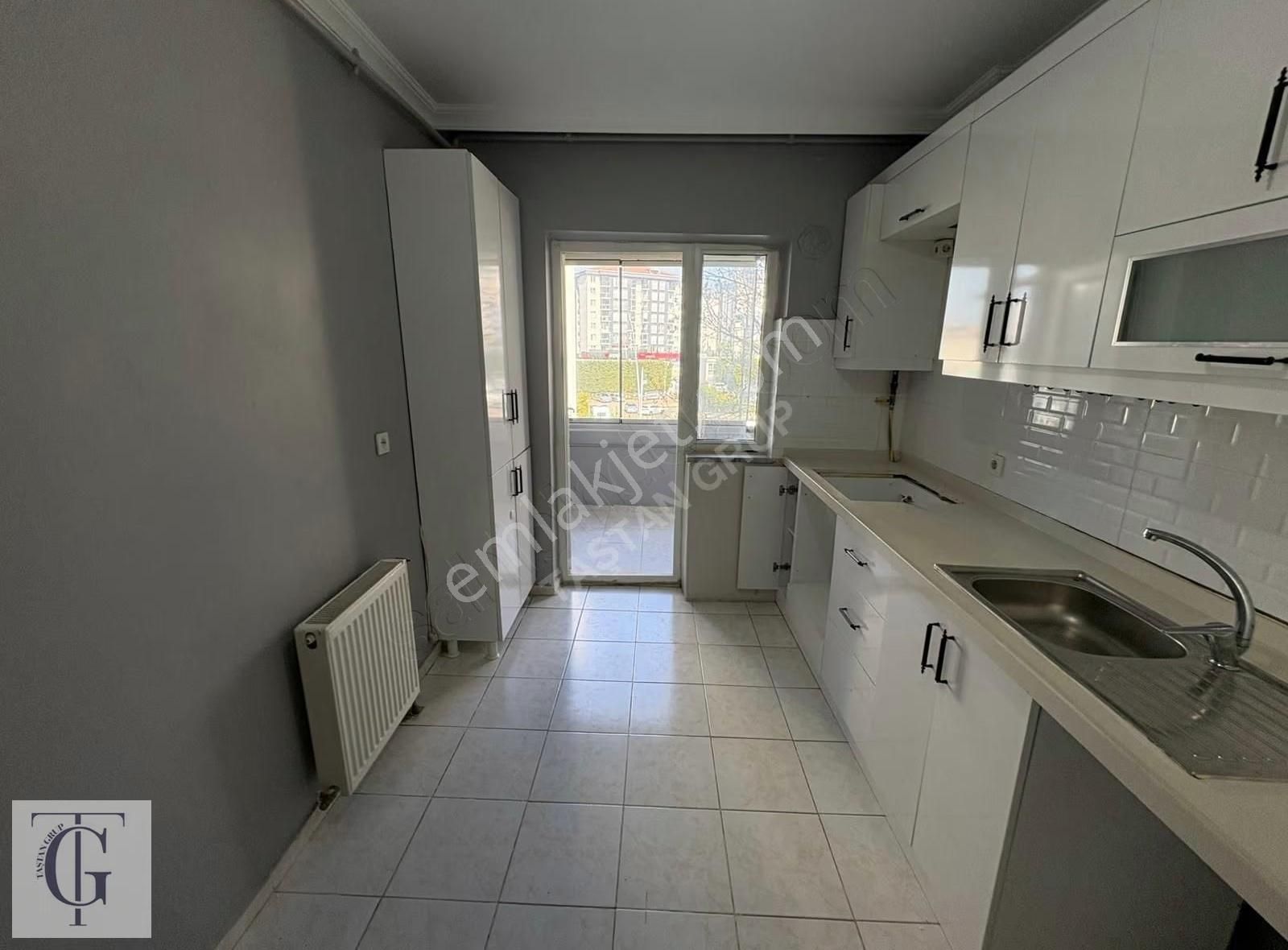 Taştan Grup'tan Hadımköy Toki Konutlarında 120 M2 Kiralık Daire - Görsel 25