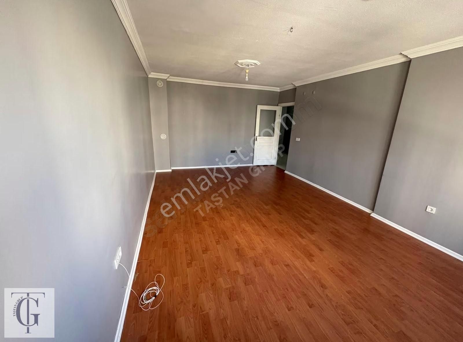 Taştan Grup'tan Hadımköy Toki Konutlarında 120 M2 Kiralık Daire - Görsel 13