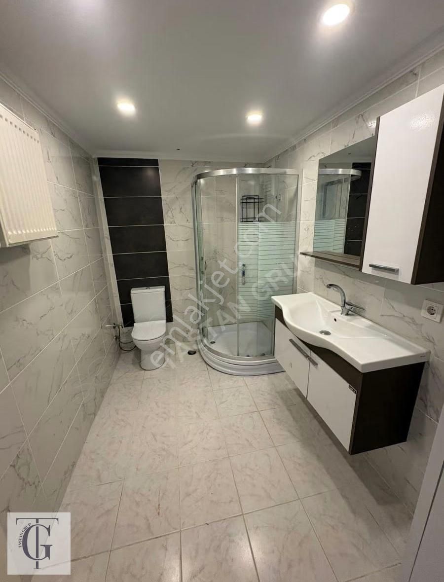 Taştan Grup'tan Hadımköy Toki Konutlarında 120 M2 Kiralık Daire - Görsel 9