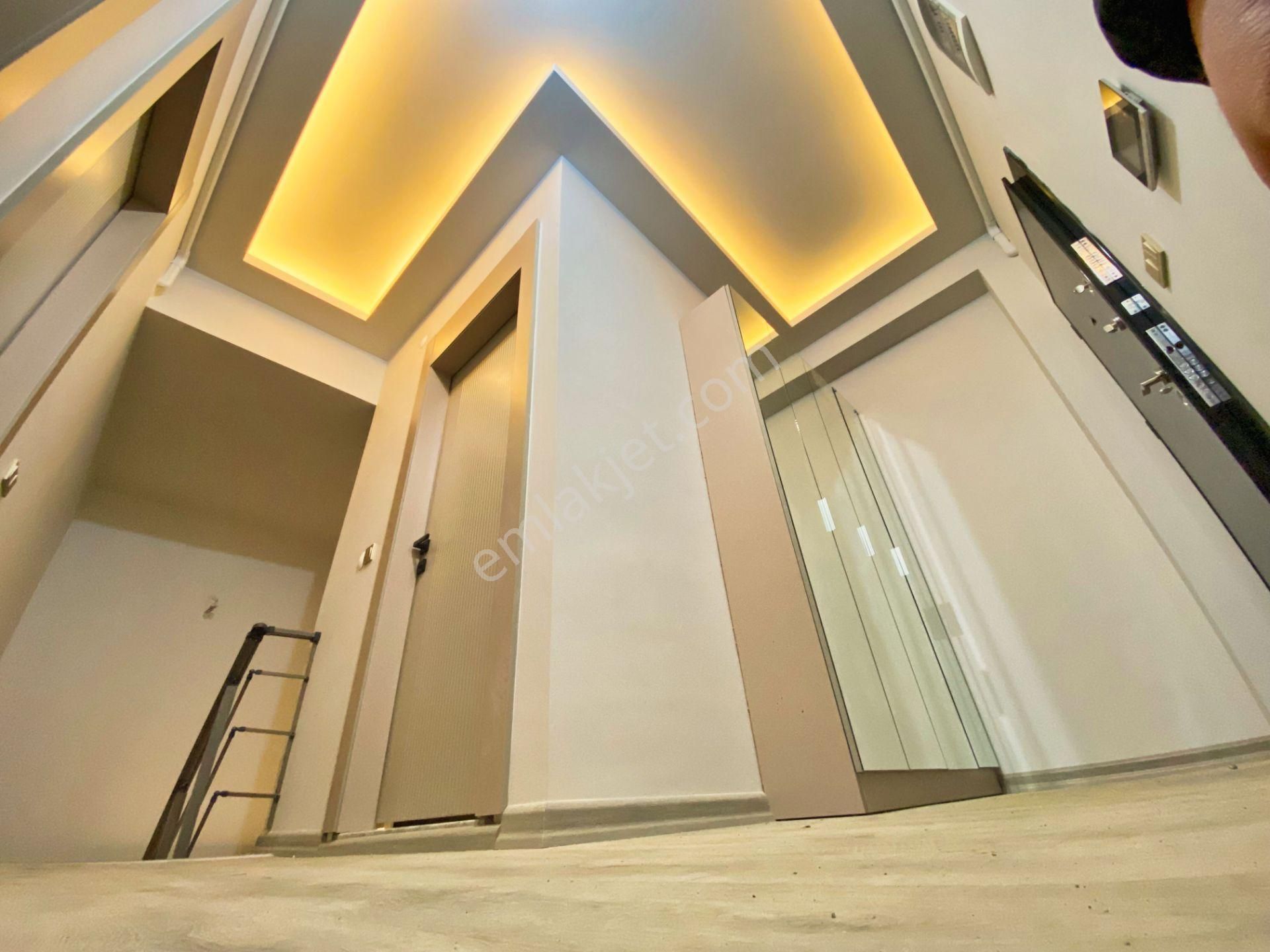 🛑🛑aktiften Kadıköyde Satılık Çift Banyolu Harika Tasarımlı 2+1 Ters Dublex - Görsel 3