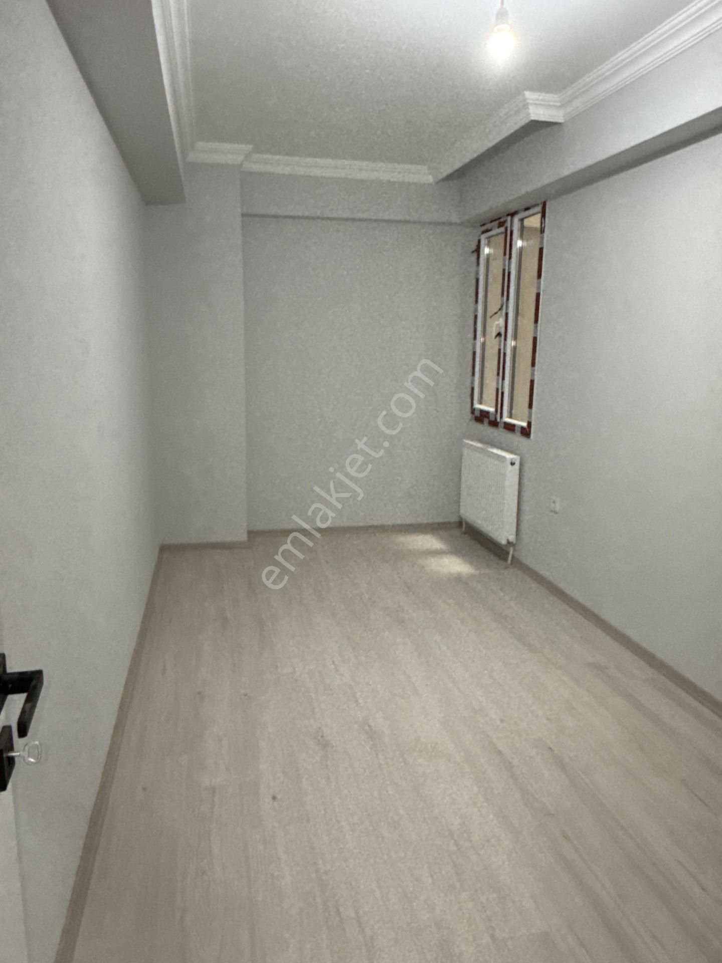 Bahçelievler Zafer'de 125m² 3+1, Otoparklı, Yeni Daire - Görsel 14