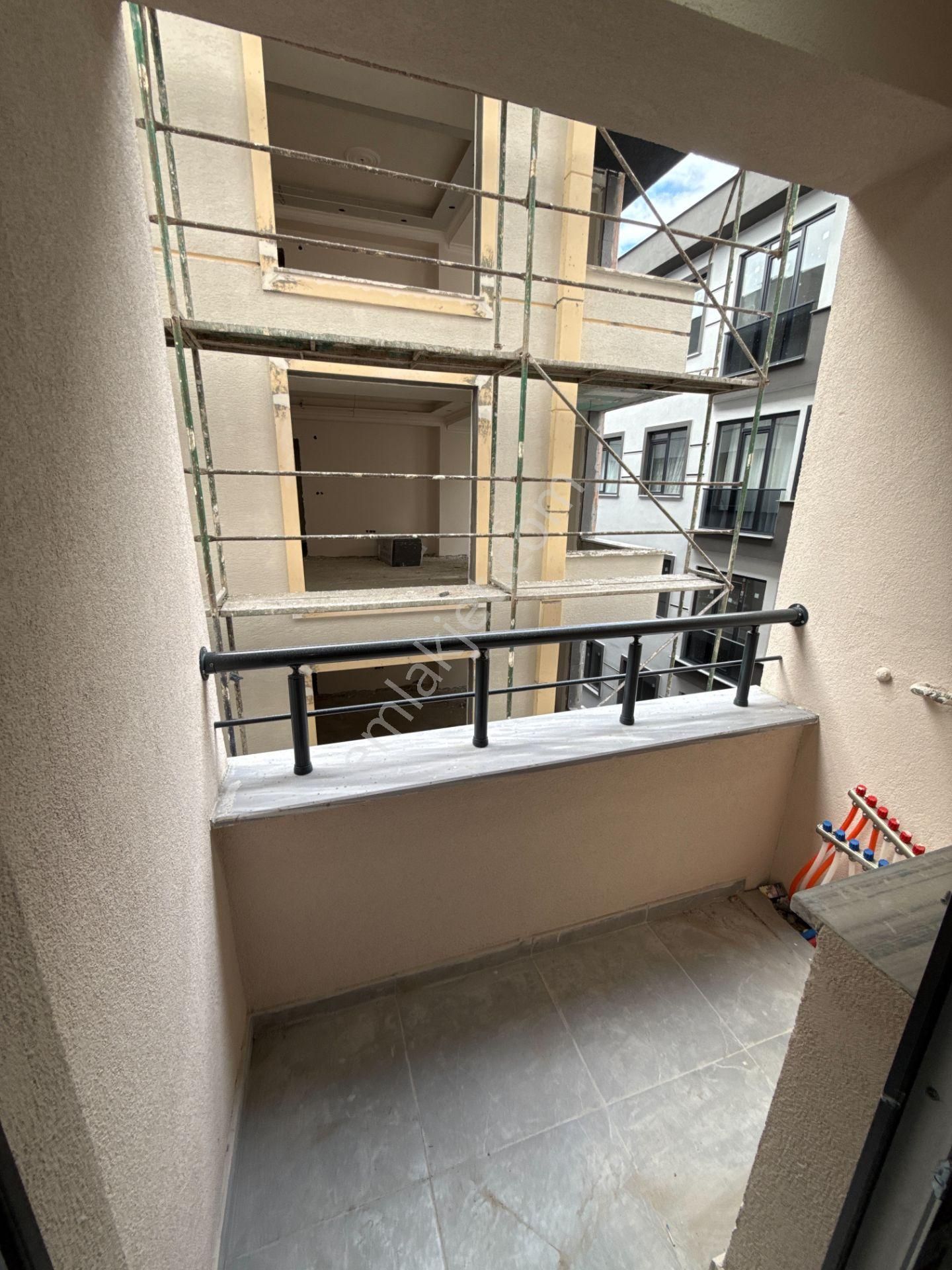 Bahçelievler Zafer'de 125m² 3+1, Otoparklı, Yeni Daire - Görsel 33