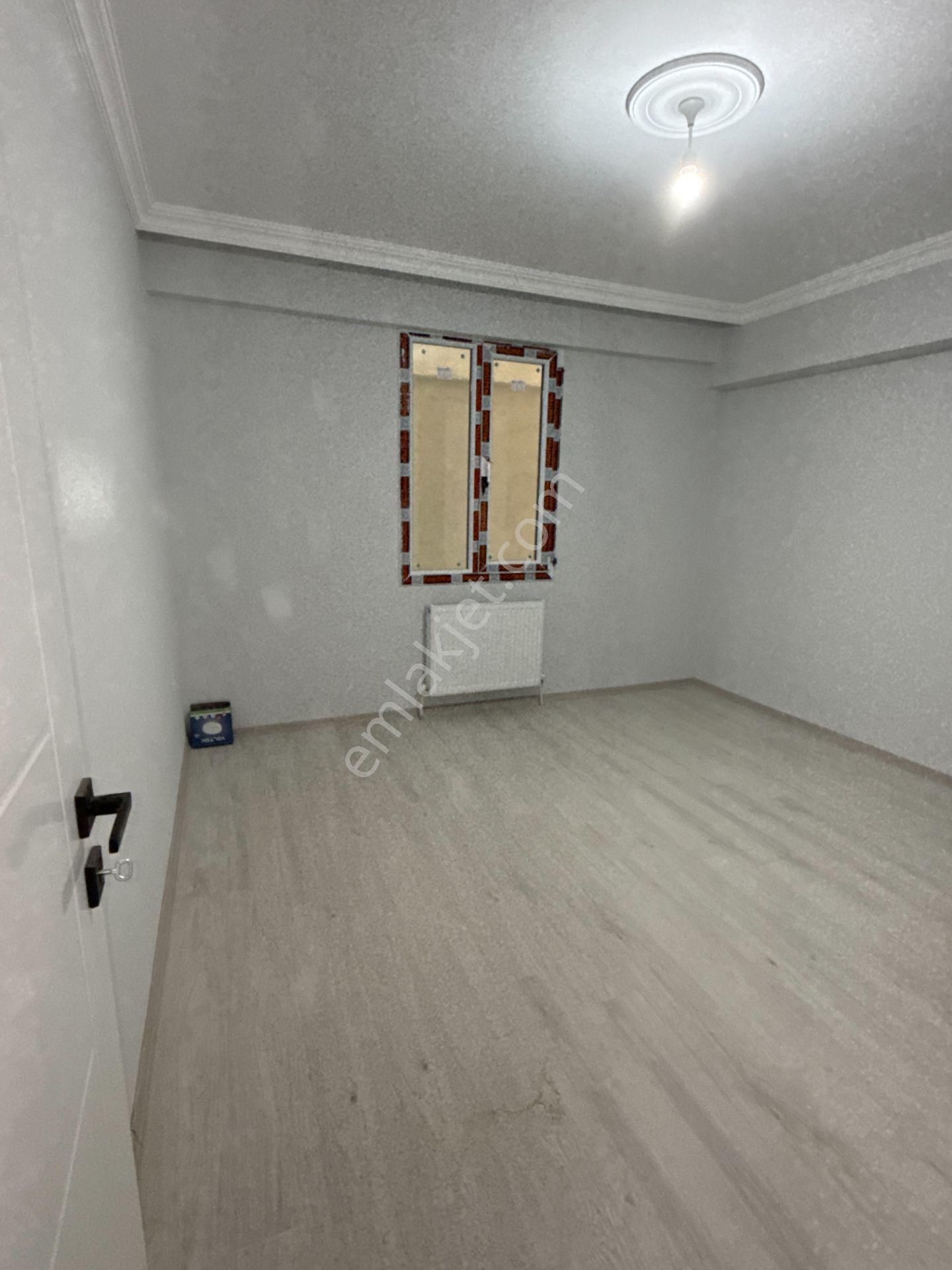 Bahçelievler Zafer'de 125m² 3+1, Otoparklı, Yeni Daire - Görsel 13