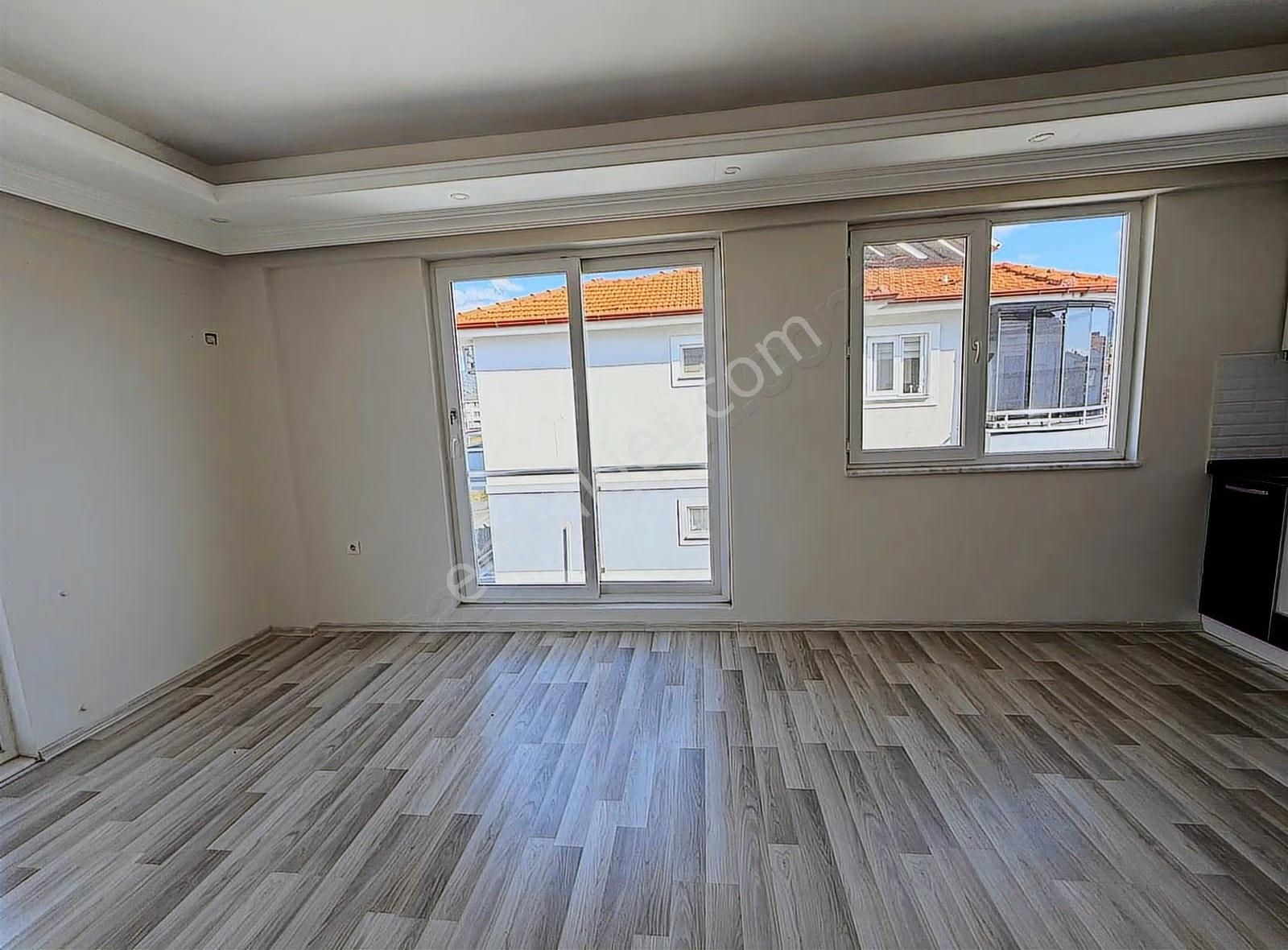Dalaman Hürriyet' De Havuzlu Kiralık 2+1 Daire - Görsel 3