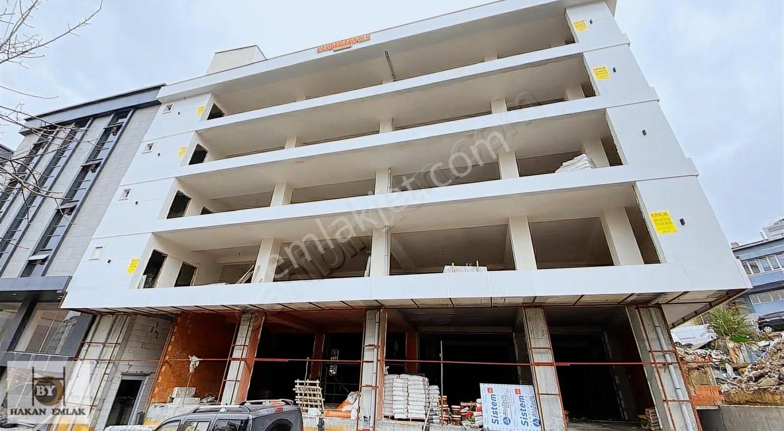Güngören Sanayi Cadde Üzeri Kiralık Plaza Katları (478m²) - Görsel 23
