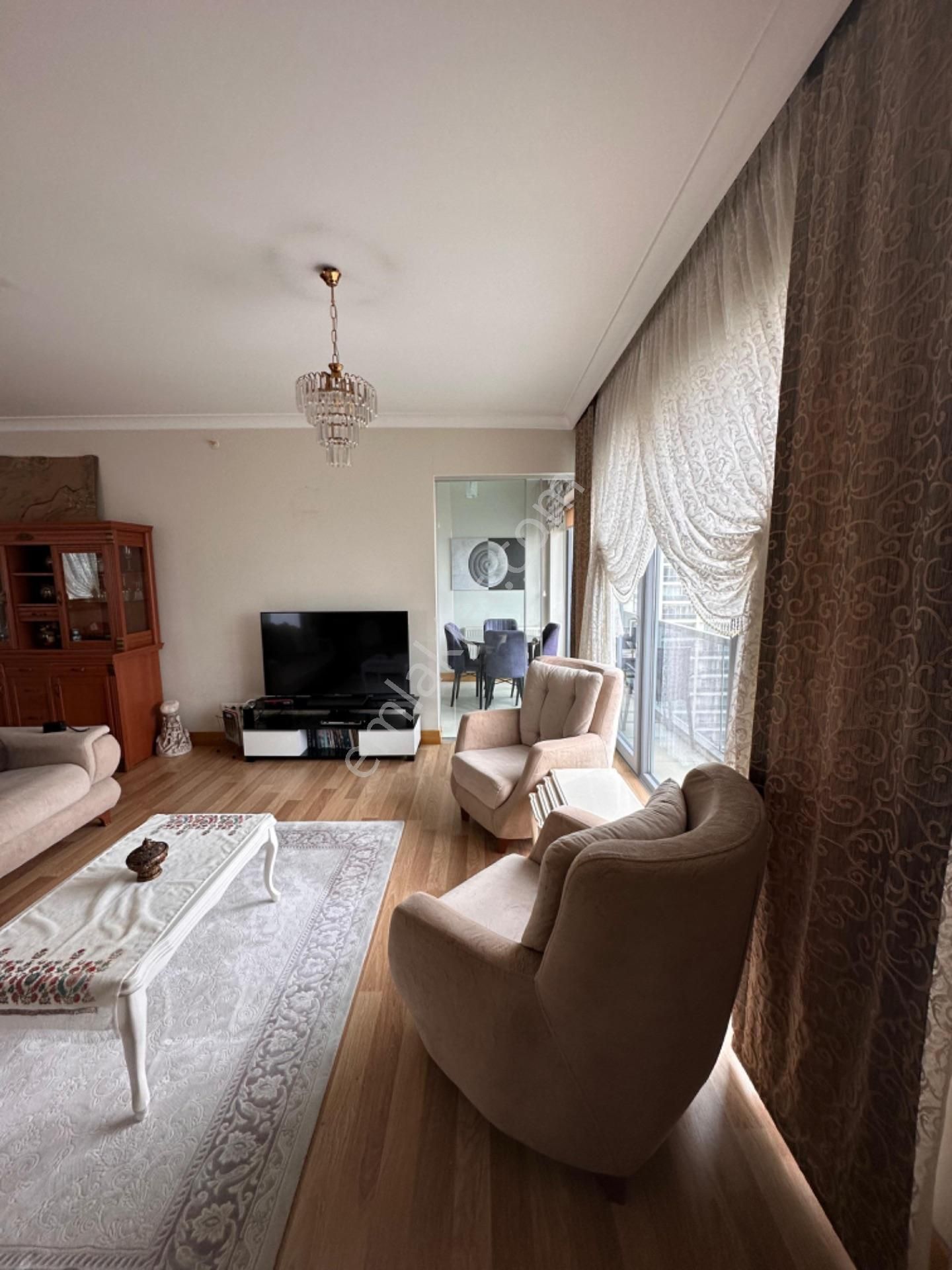 Atakentin Tek Ödüllü Sitesi Elıte Cıty'de 3+1 Daire - Görsel 16