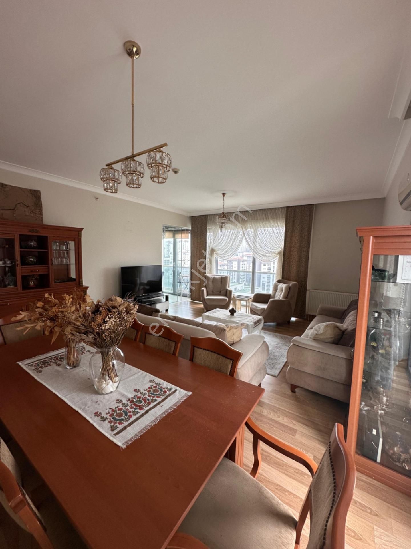 Atakentin Tek Ödüllü Sitesi Elıte Cıty'de 3+1 Daire - Görsel 17