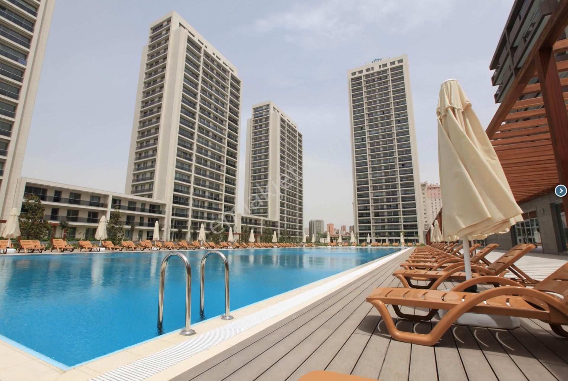 Atakentin Tek Ödüllü Sitesi Elıte Cıty'de 3+1 Daire - Görsel 5