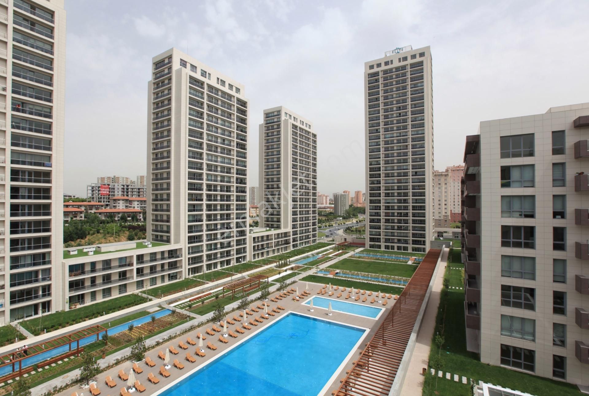 Atakentin Tek Ödüllü Sitesi Elıte Cıty'de 3+1 Daire - Görsel 4