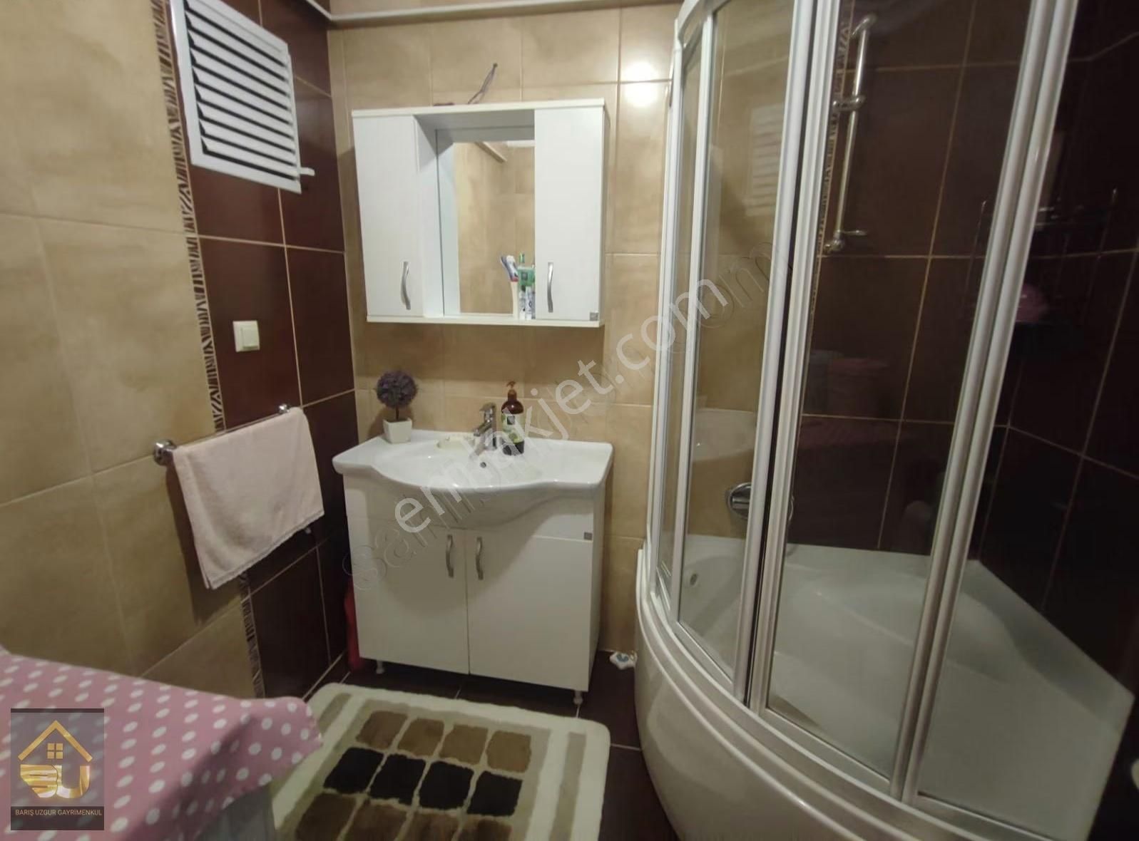 Birlikte Ful Yapılı 145m2 Kapalı Garajlı Asansörlü 4+1 Satılık