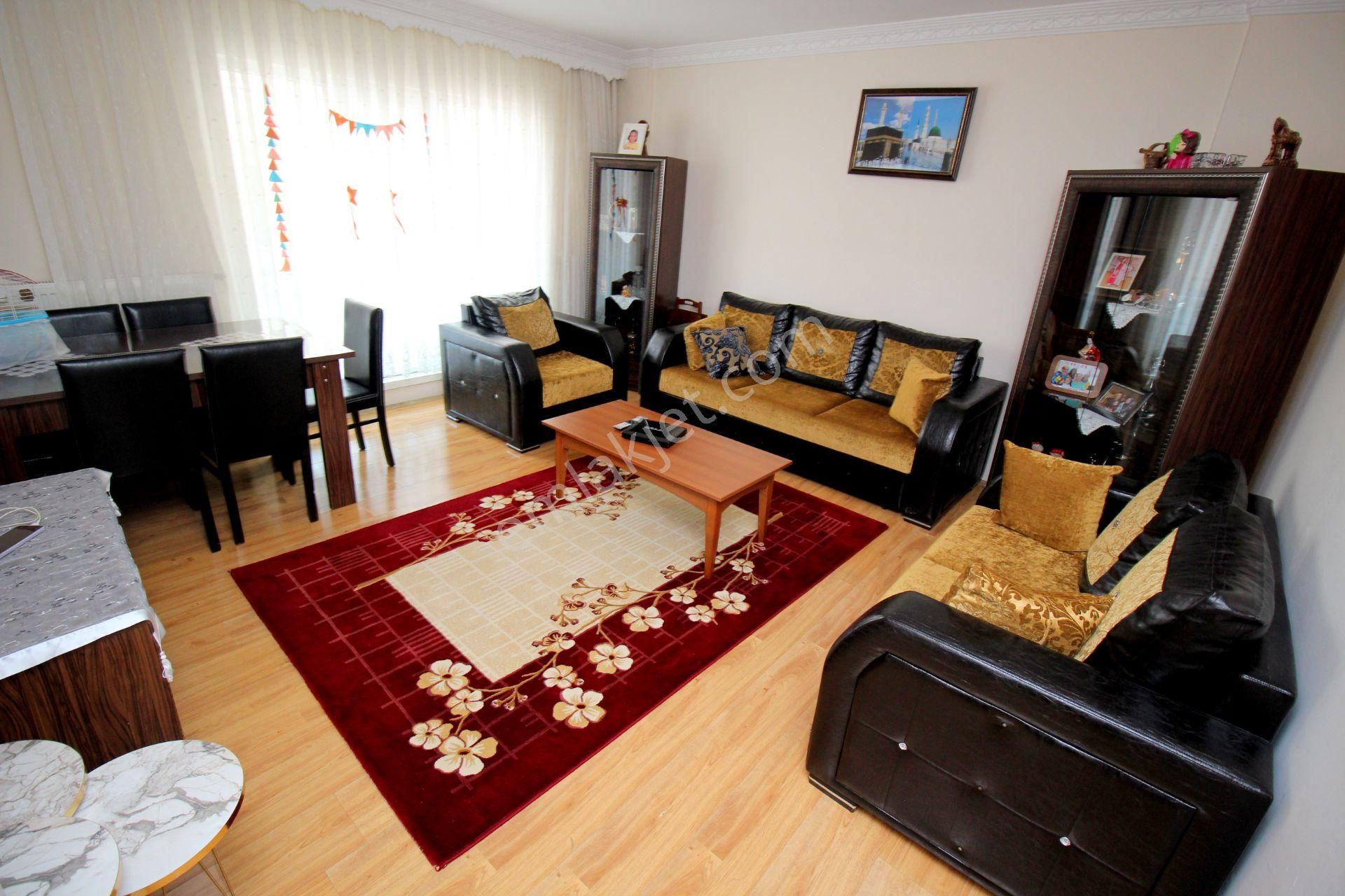 Emre Emlak'tan Piyade'de Merkezi Konumda 2 Balkonlu 3+1 Satılık Daire - Görsel 5