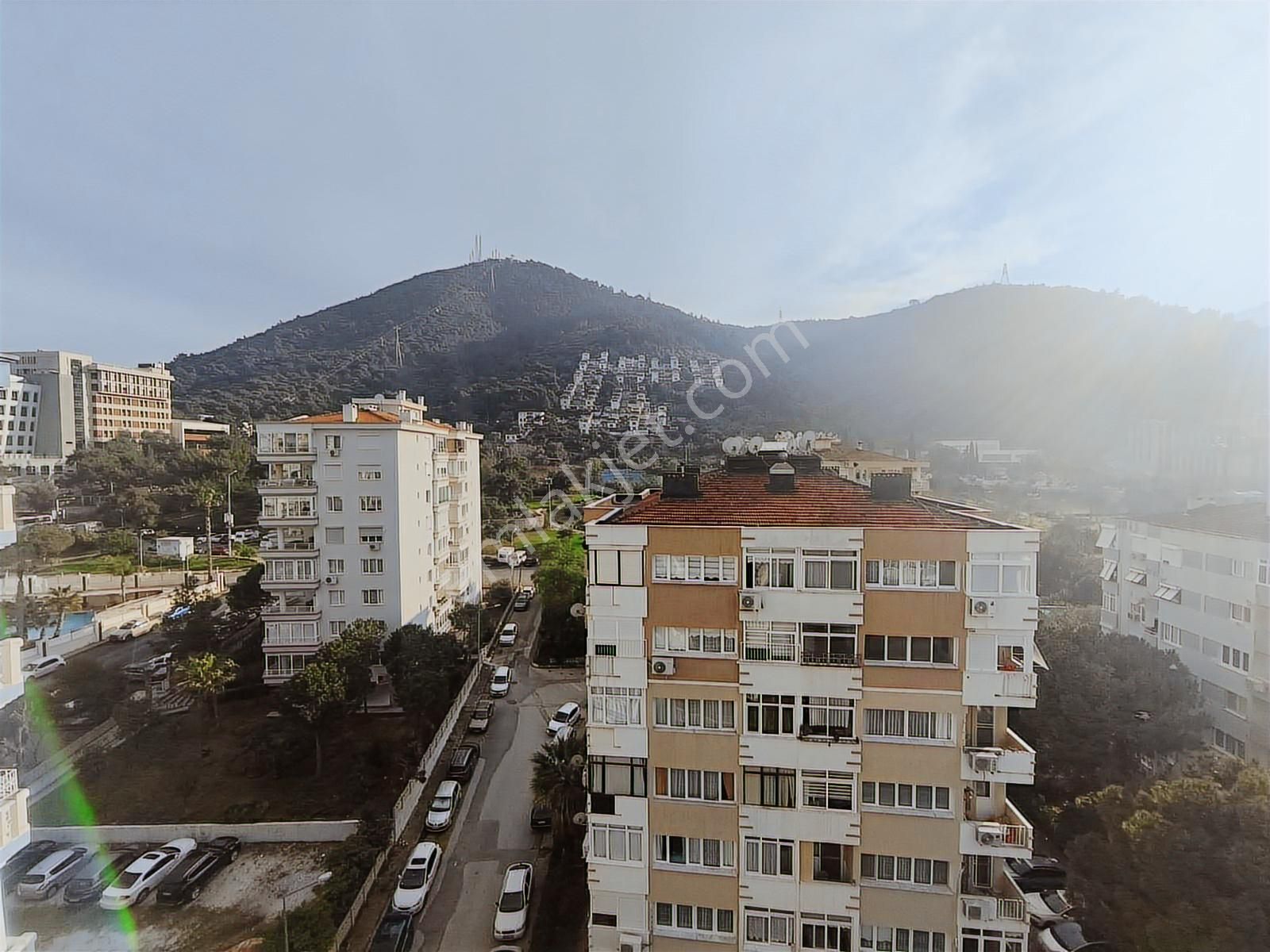 Korutürk'de 3+1,full Eşyalı, Asansörlü, Otoparklı Kiralık Daire - Görsel 7