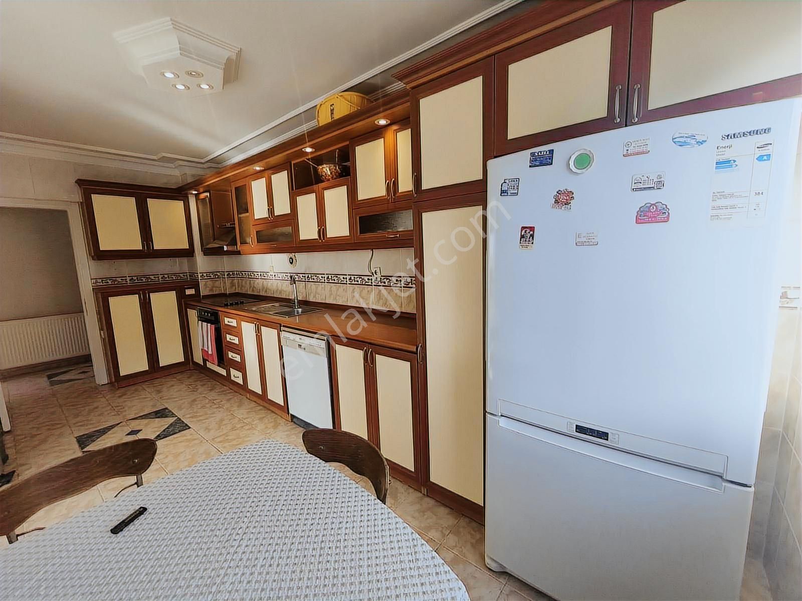 Korutürk'de 3+1,full Eşyalı, Asansörlü, Otoparklı Kiralık Daire - Görsel 14