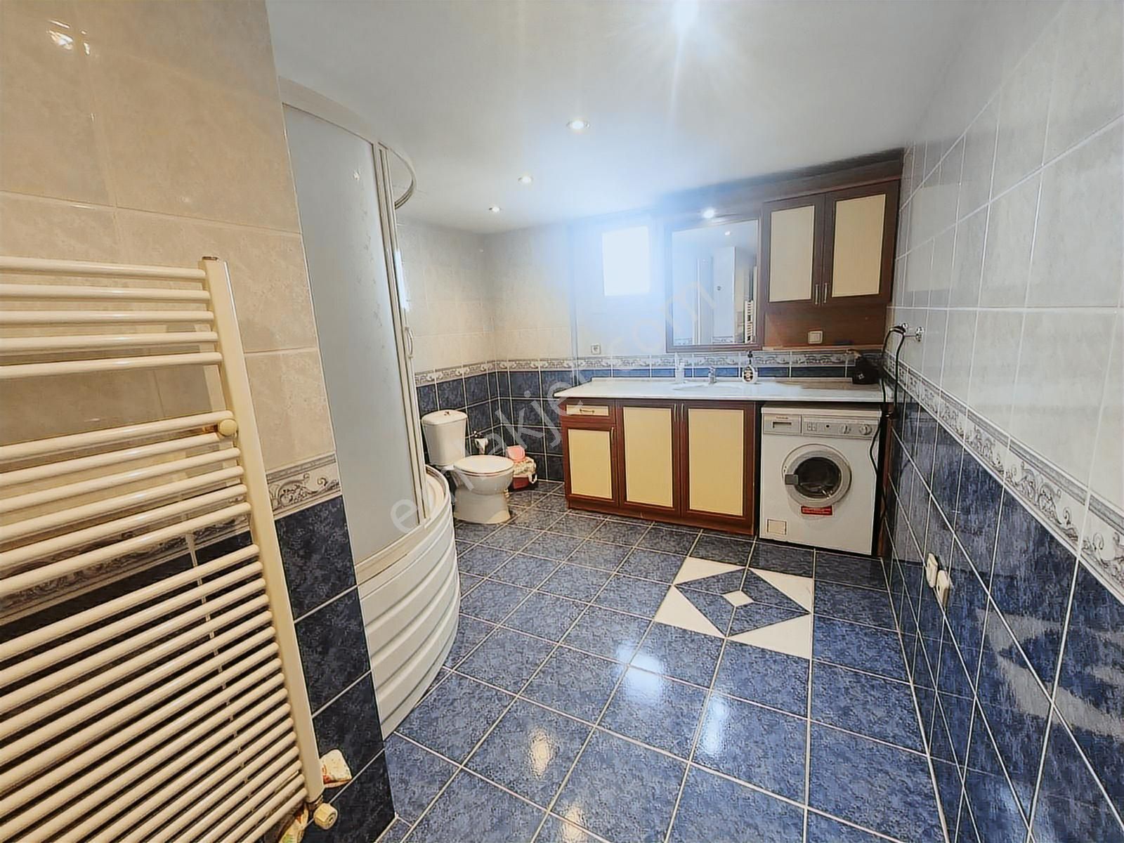 Korutürk'de 3+1,full Eşyalı, Asansörlü, Otoparklı Kiralık Daire - Görsel 20