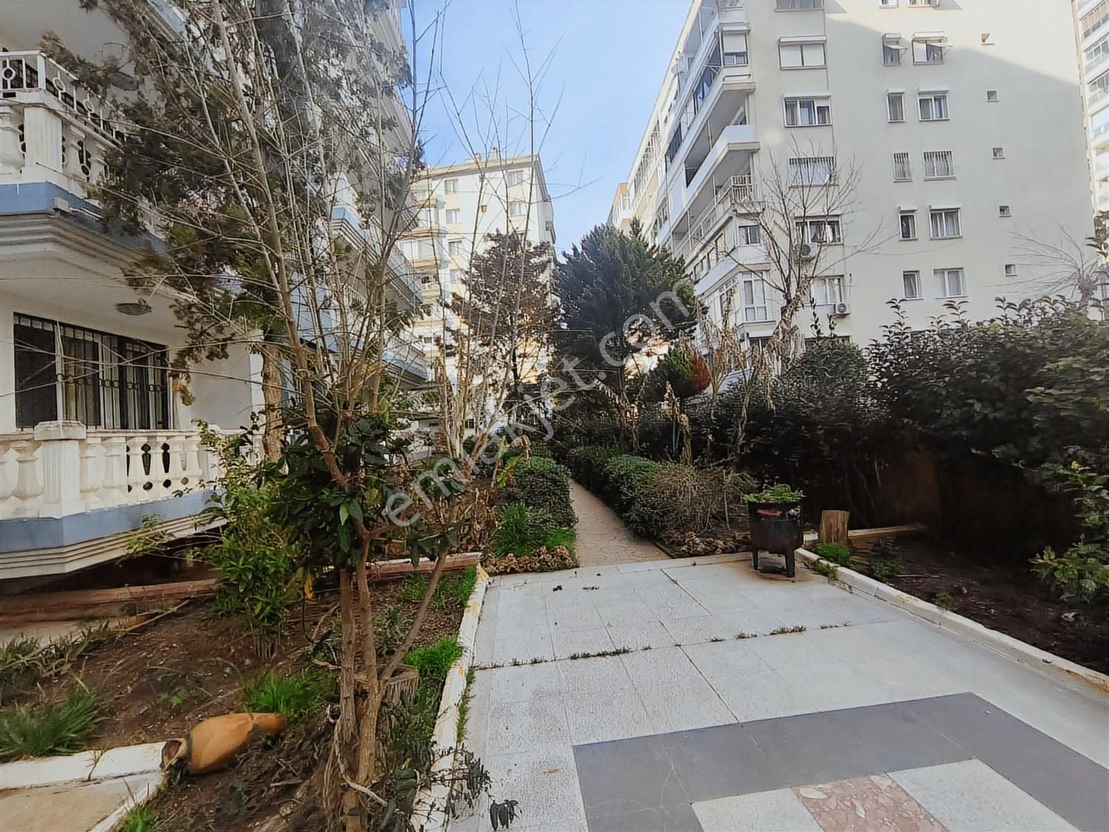 Korutürk'de 3+1,full Eşyalı, Asansörlü, Otoparklı Kiralık Daire - Görsel 9