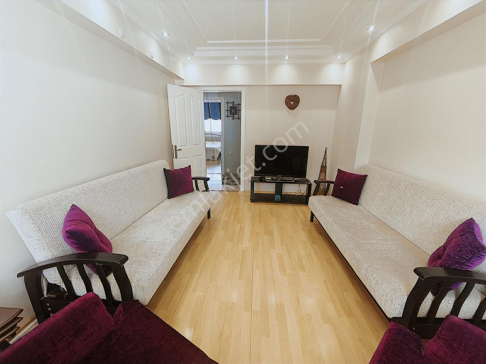 Korutürk'de 3+1,full Eşyalı, Asansörlü, Otoparklı Kiralık Daire - Görsel 15