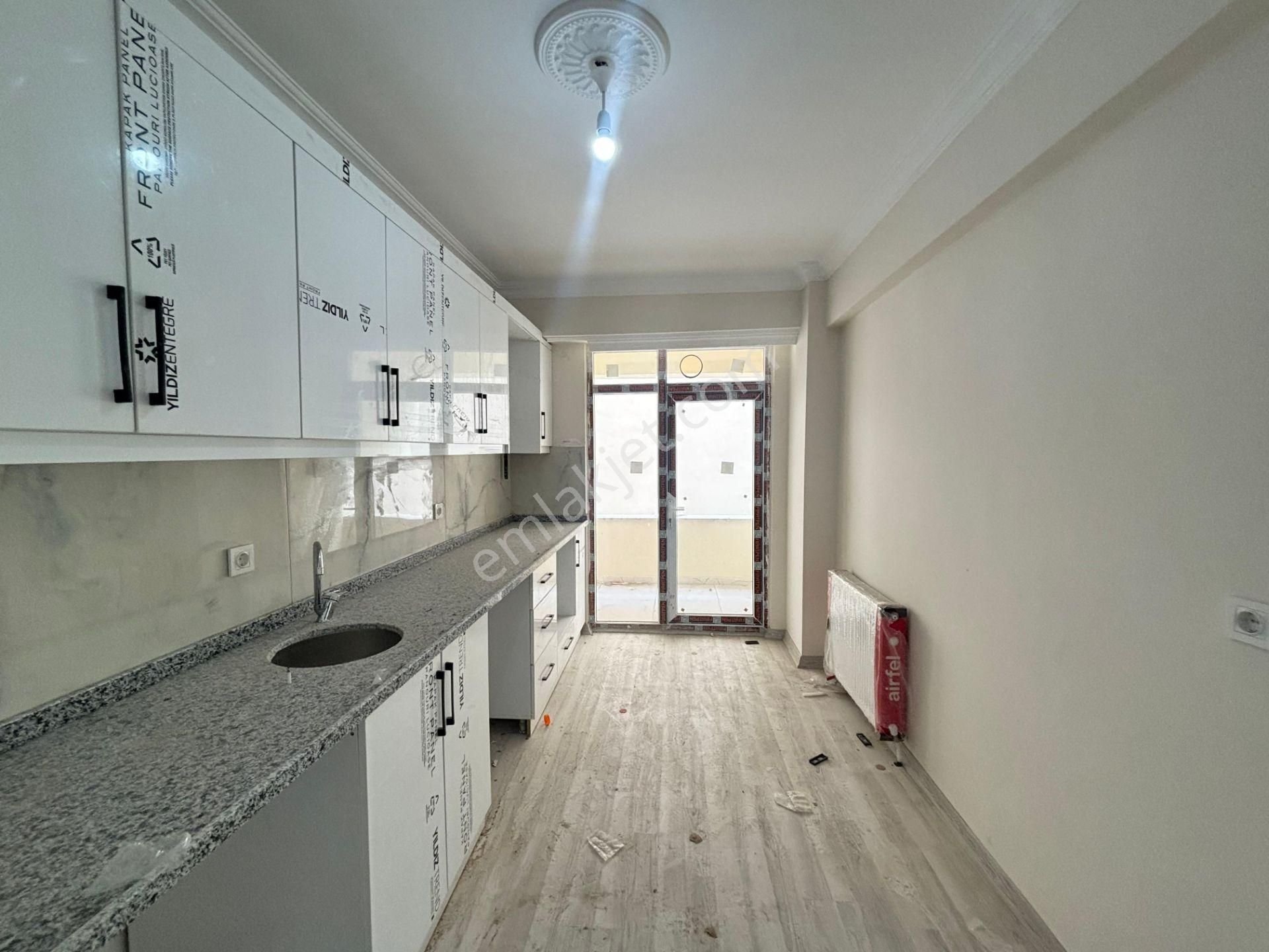 Güven'den Çerkezköy'de Okullar Bölgesi İskanlı Ön Cephe 2+1 - Görsel 7