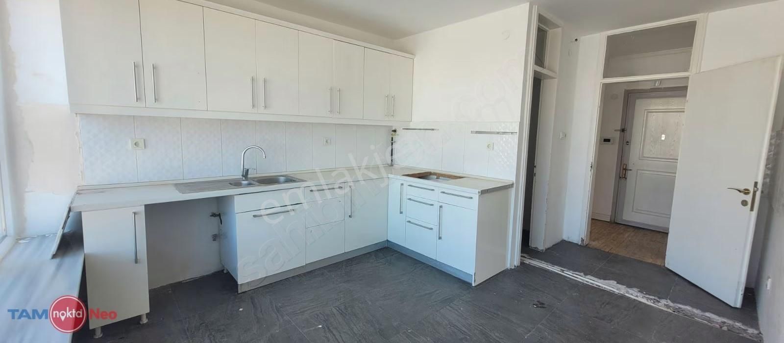 Eski Lara Cad.denize Karşı 3+1 Arakat Satılık Daire - Görsel 22