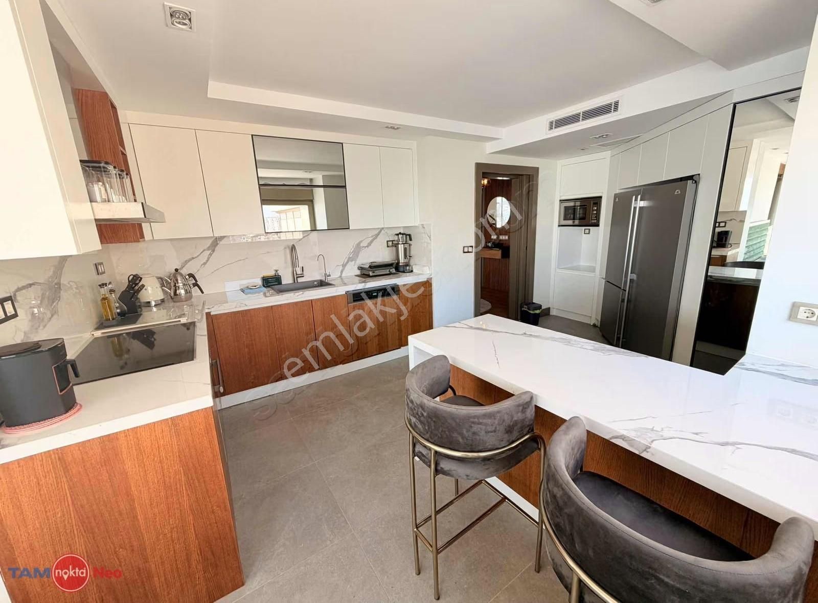 Deniz Manzaralı İçten Asansörlü Satılık Daire - Görsel 11