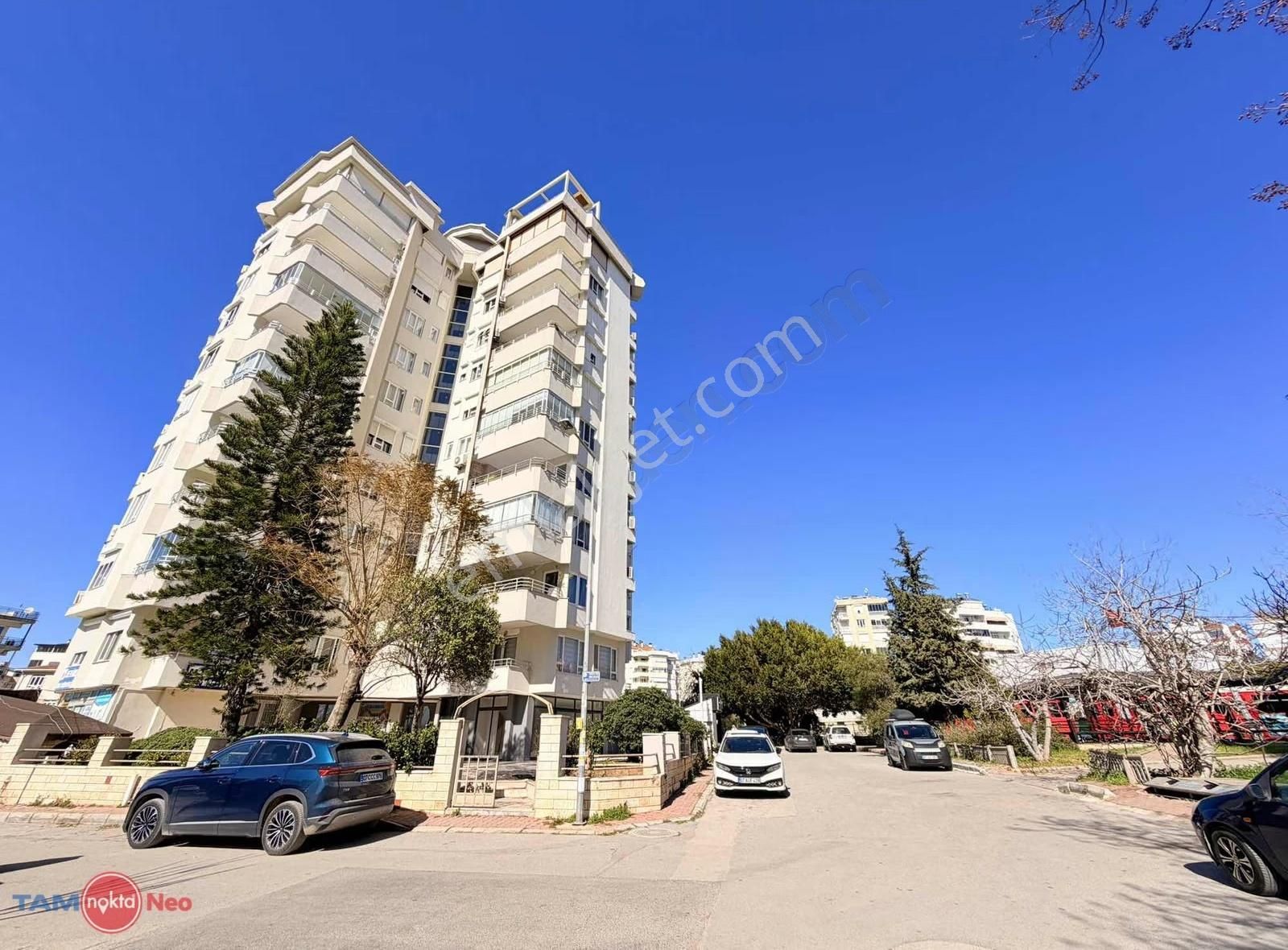 Deniz Manzaralı İçten Asansörlü Satılık Daire - Görsel 3