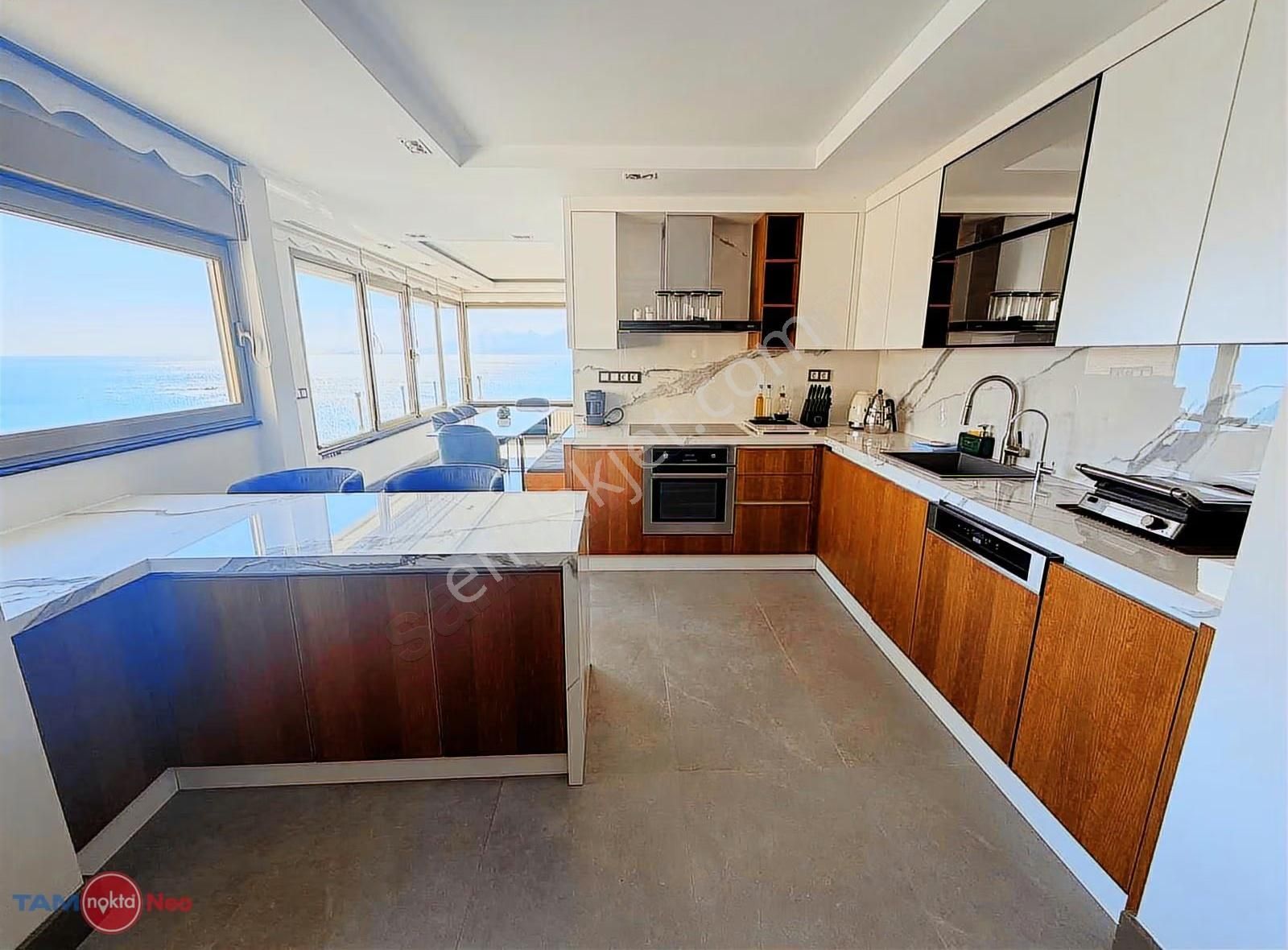 Deniz Manzaralı İçten Asansörlü Satılık Daire - Görsel 28