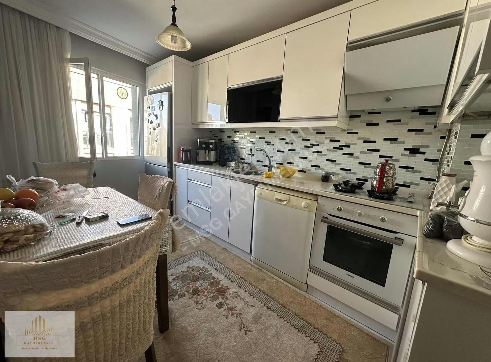 Msg'den Gülyaka'da Otoparklı 3+1 Fırsat Daire - Görsel 20