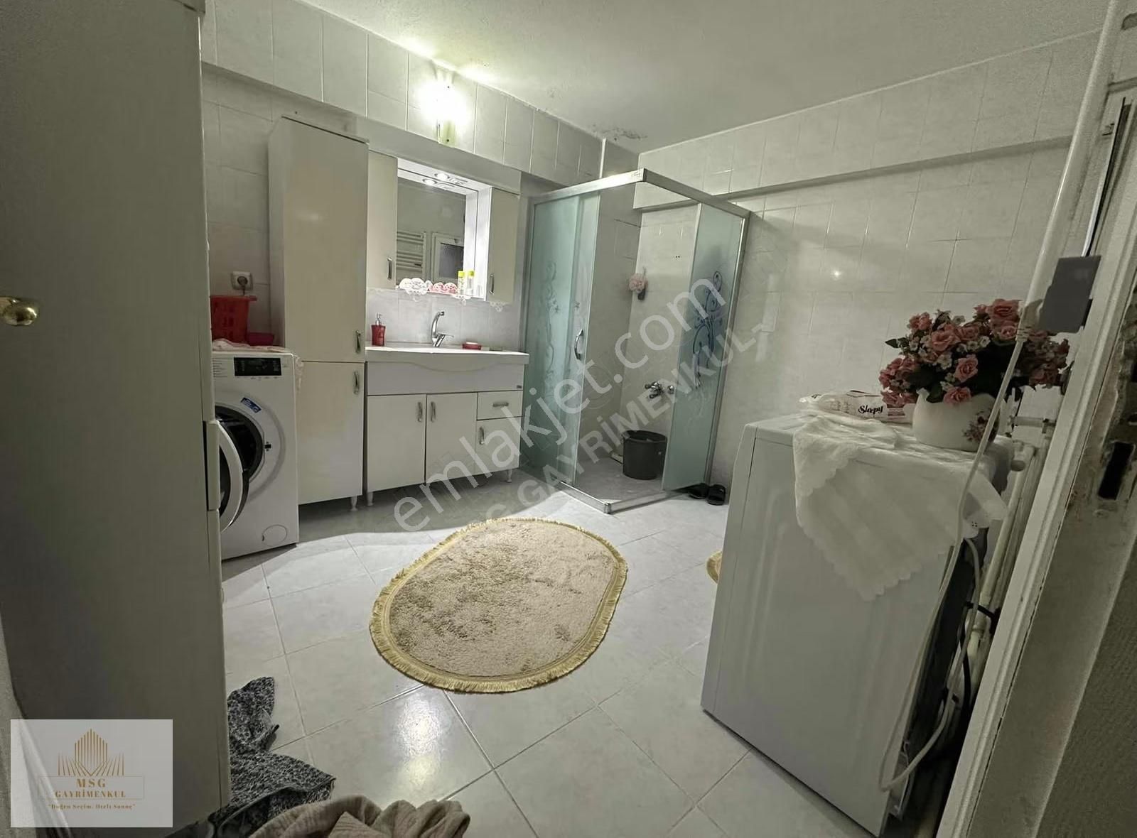 Msg'den Gülyaka'da Otoparklı 3+1 Fırsat Daire - Görsel 5