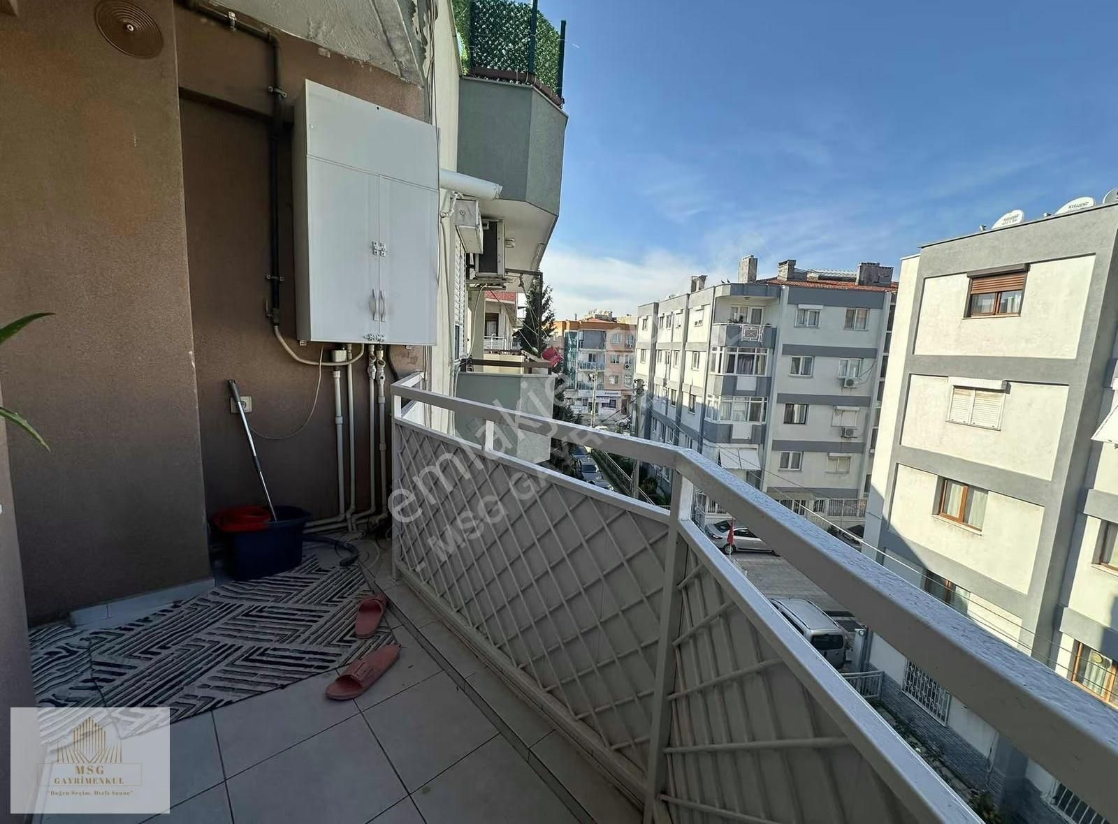 Msg'den Gülyaka'da Otoparklı 3+1 Fırsat Daire - Görsel 37