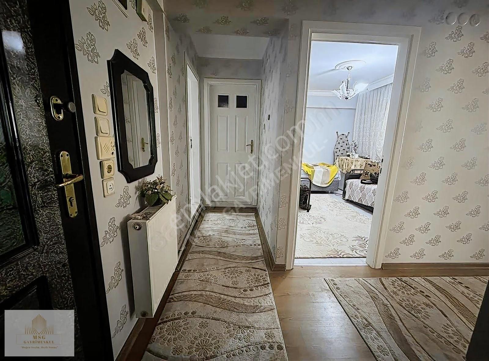 Msg'den Gülyaka'da Otoparklı 3+1 Fırsat Daire - Görsel 14