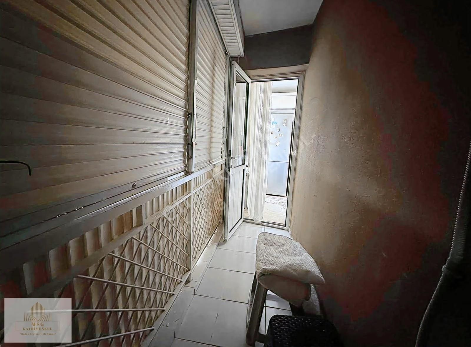 Msg'den Gülyaka'da Otoparklı 3+1 Fırsat Daire - Görsel 8