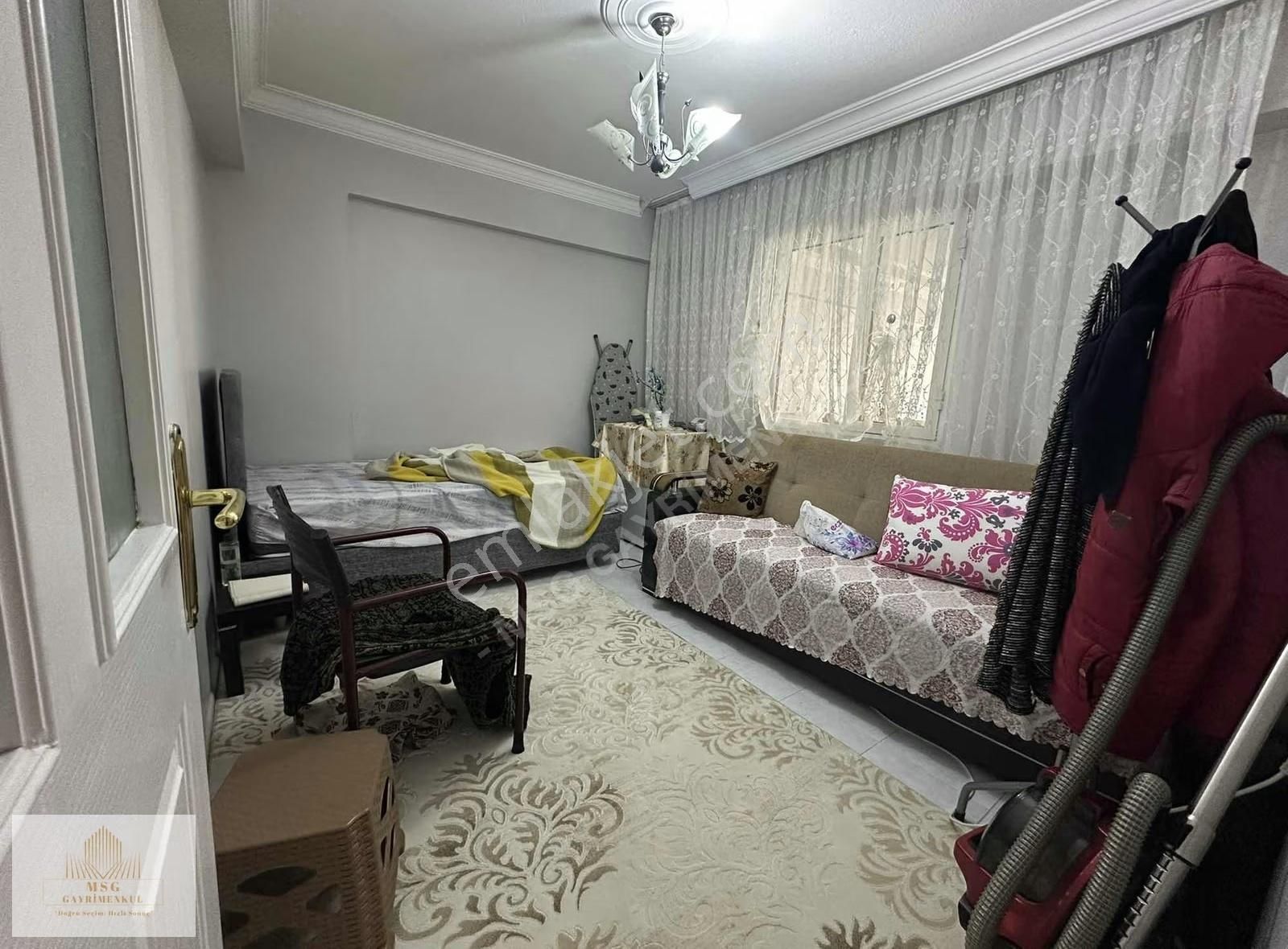 Msg'den Gülyaka'da Otoparklı 3+1 Fırsat Daire - Görsel 36