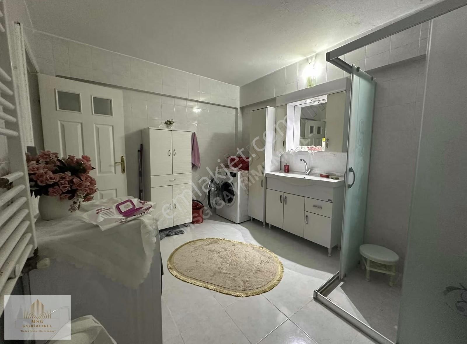 Msg'den Gülyaka'da Otoparklı 3+1 Fırsat Daire - Görsel 30