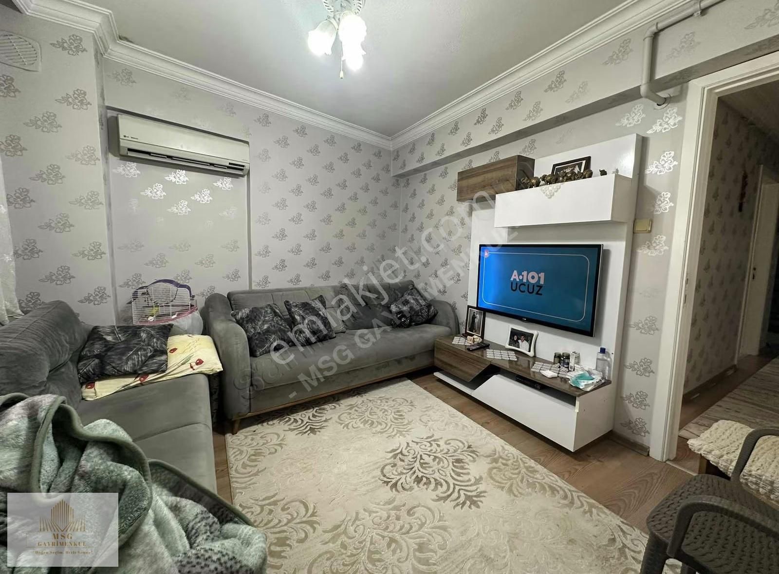 Msg'den Gülyaka'da Otoparklı 3+1 Fırsat Daire - Görsel 9