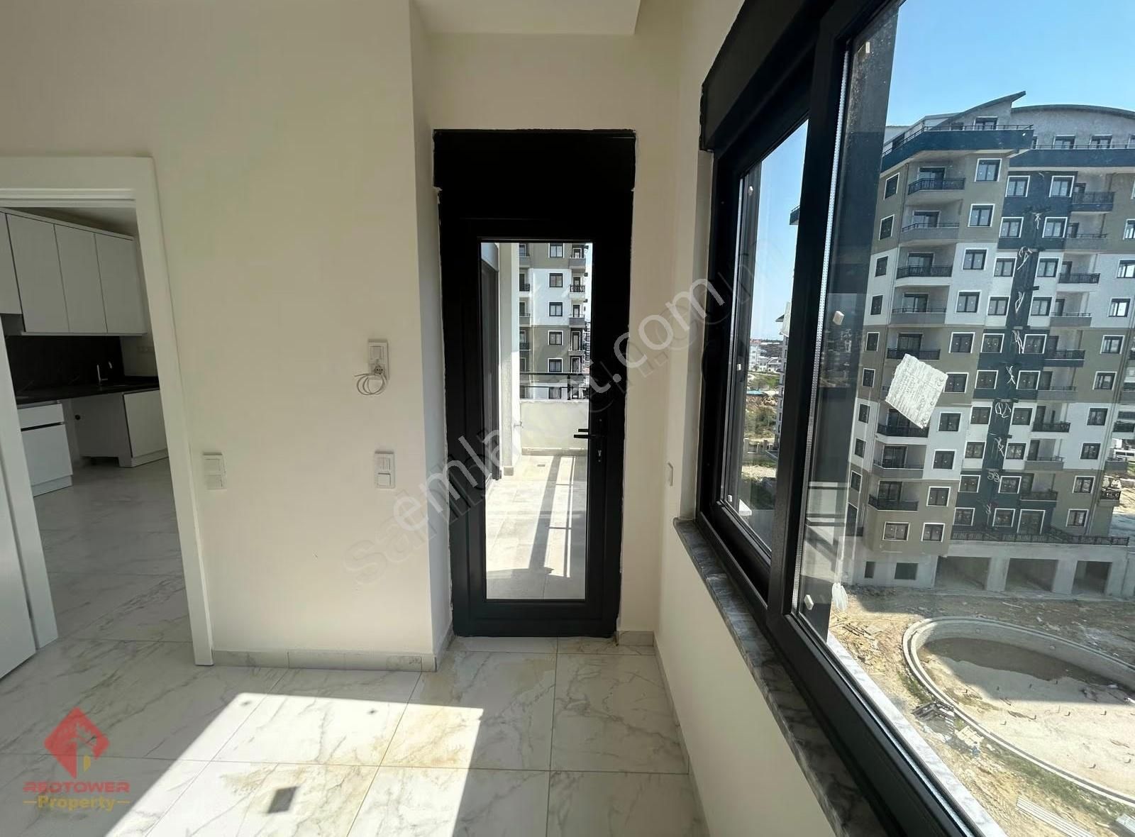 Alanya Avsallar'da Aktiviteli Site İçerisinde 1+1 Satılık Daire - Görsel 32