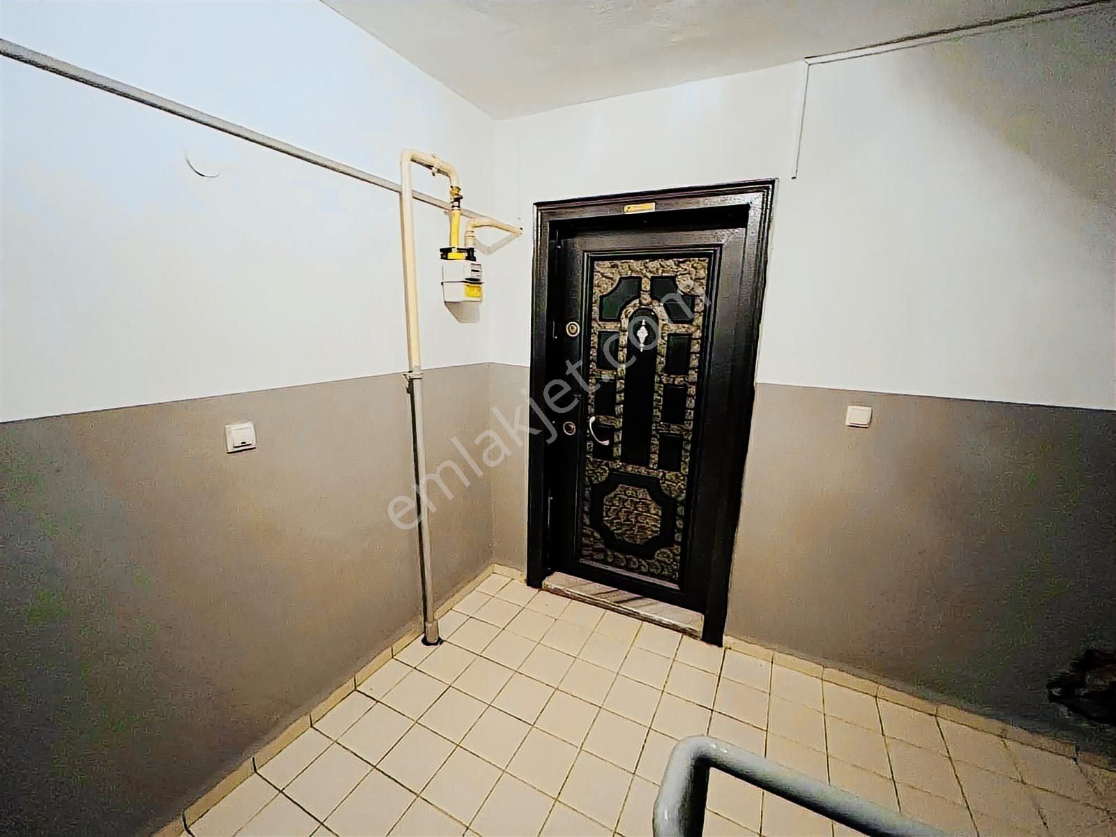 Tekirdağ Çerkezköy Belediye Karşısında Satılık 3 + 1 Daire - Görsel 3