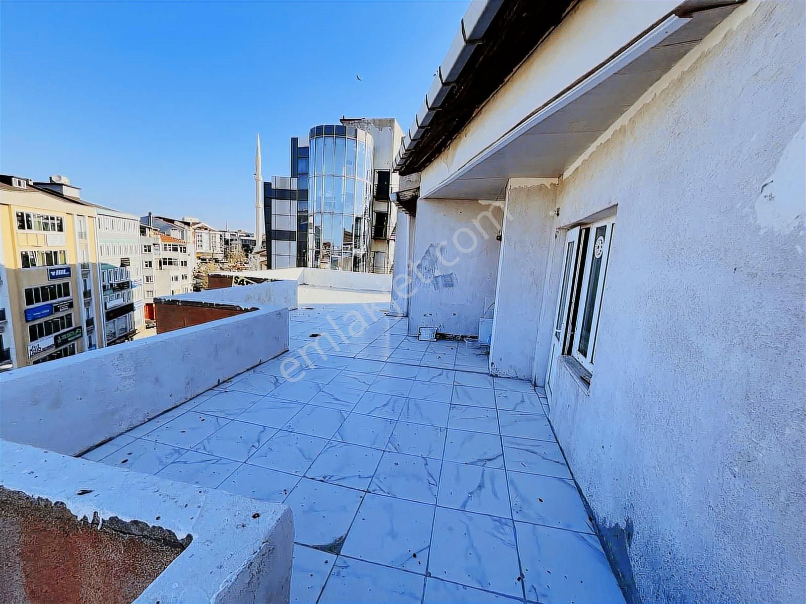 Tekirdağ Çerkezköy Belediye Karşısında Satılık 3 + 1 Daire - Görsel 8