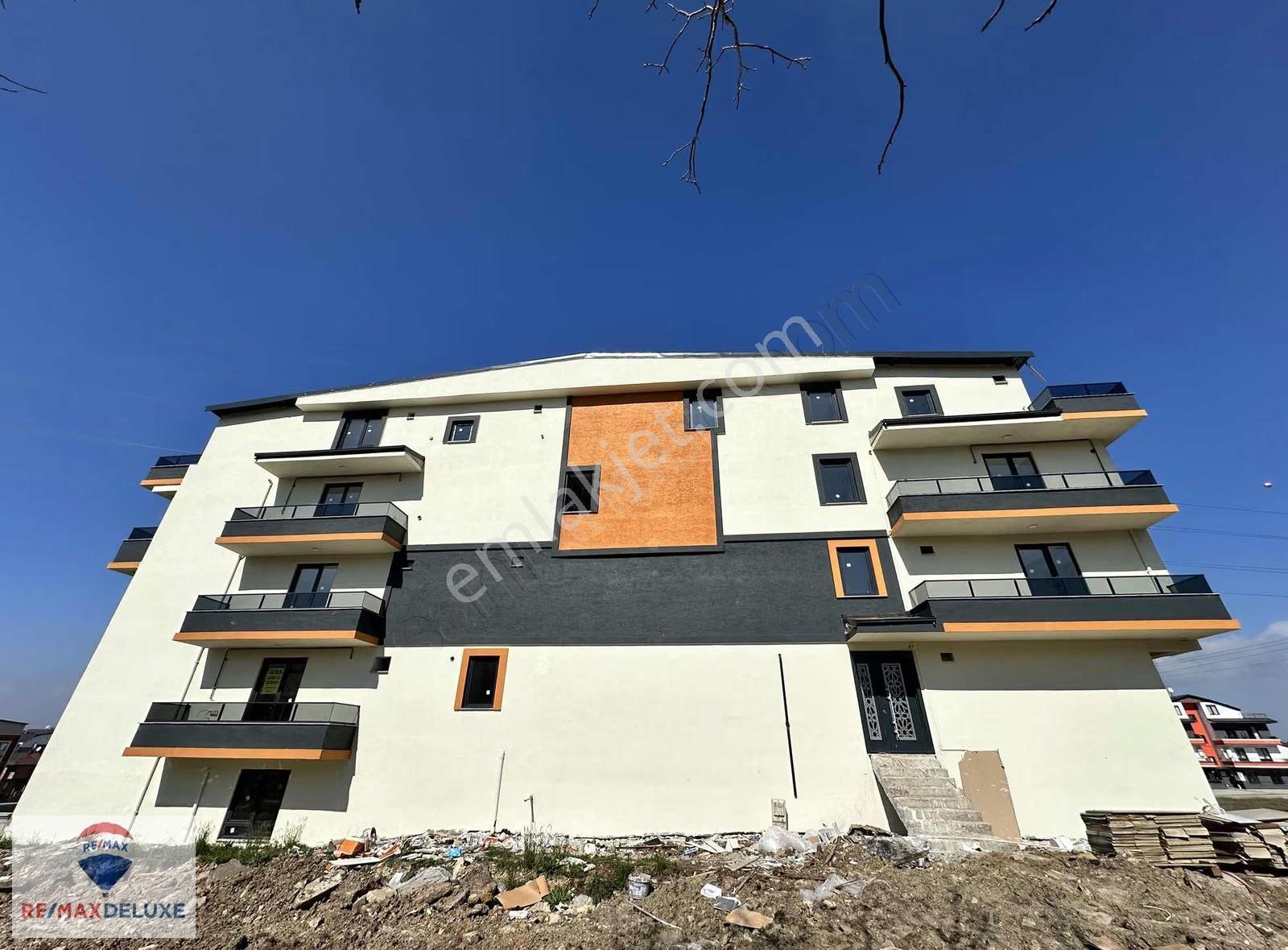 Yeşilyurt Mahallesinde Satılık 3+1 Arakat Daire - Görsel 8