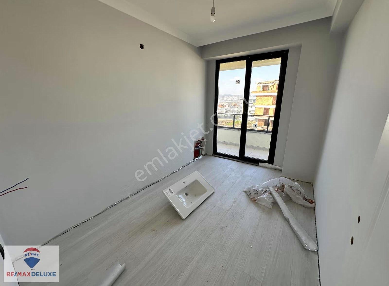Yeşilyurt Mahallesinde Satılık 3+1 Arakat Daire - Görsel 6