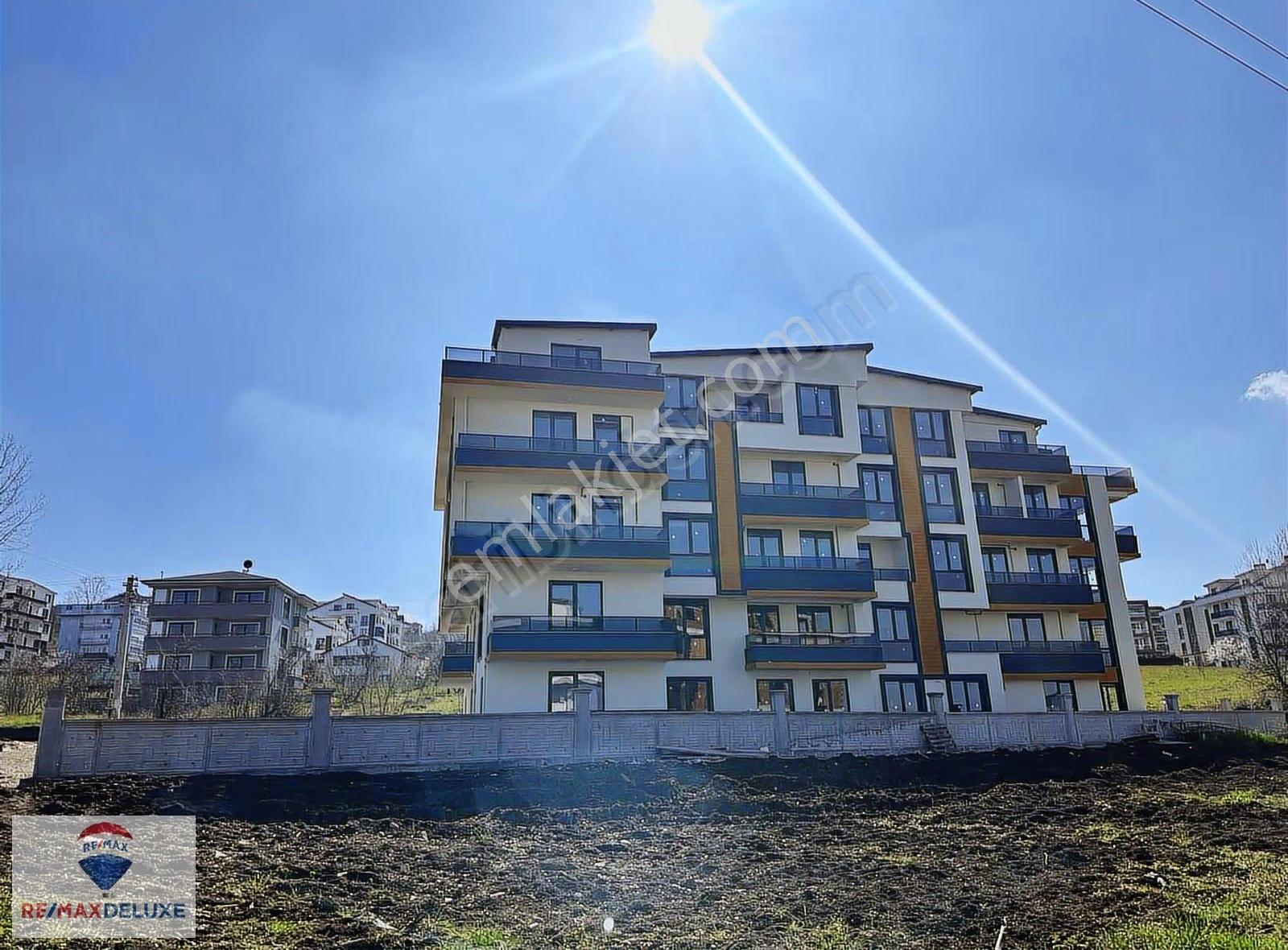 Yeşilyurt Mahallesinde Satılık 3+1 Arakat Daire - Görsel 10