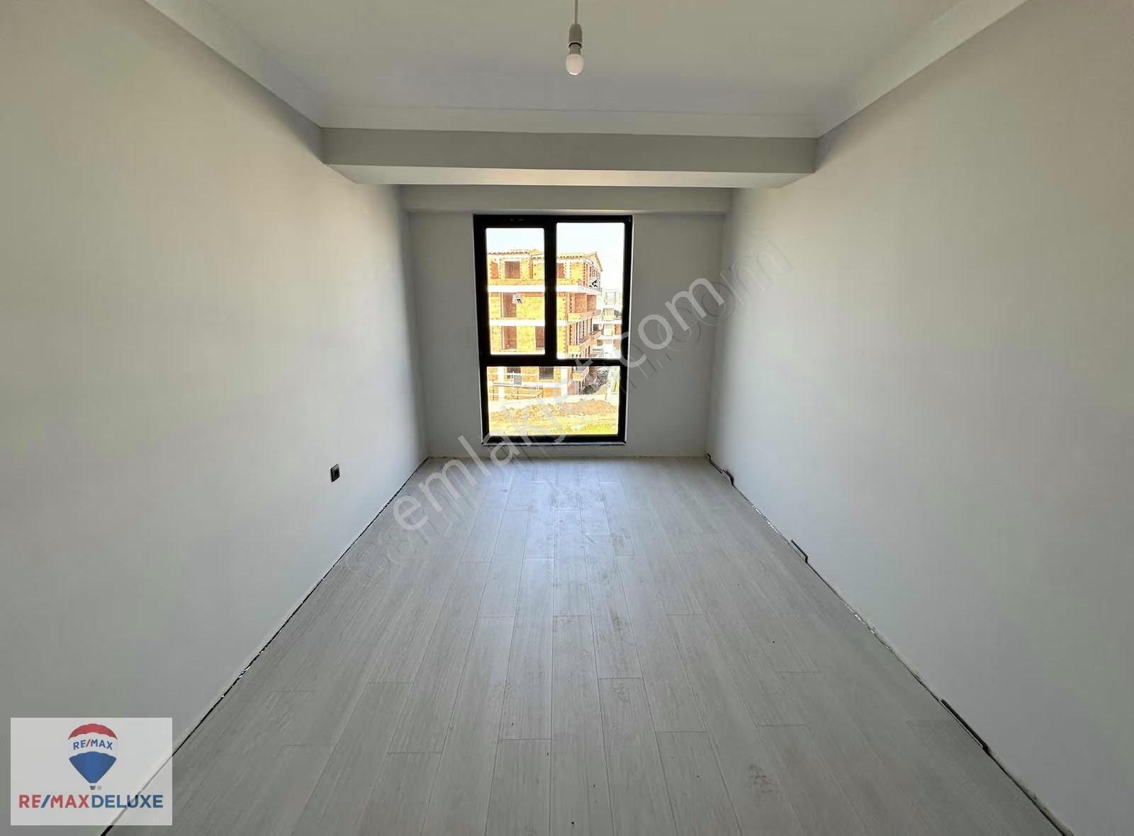 Yeşilyurt Mahallesinde Satılık 3+1 Arakat Daire - Görsel 16