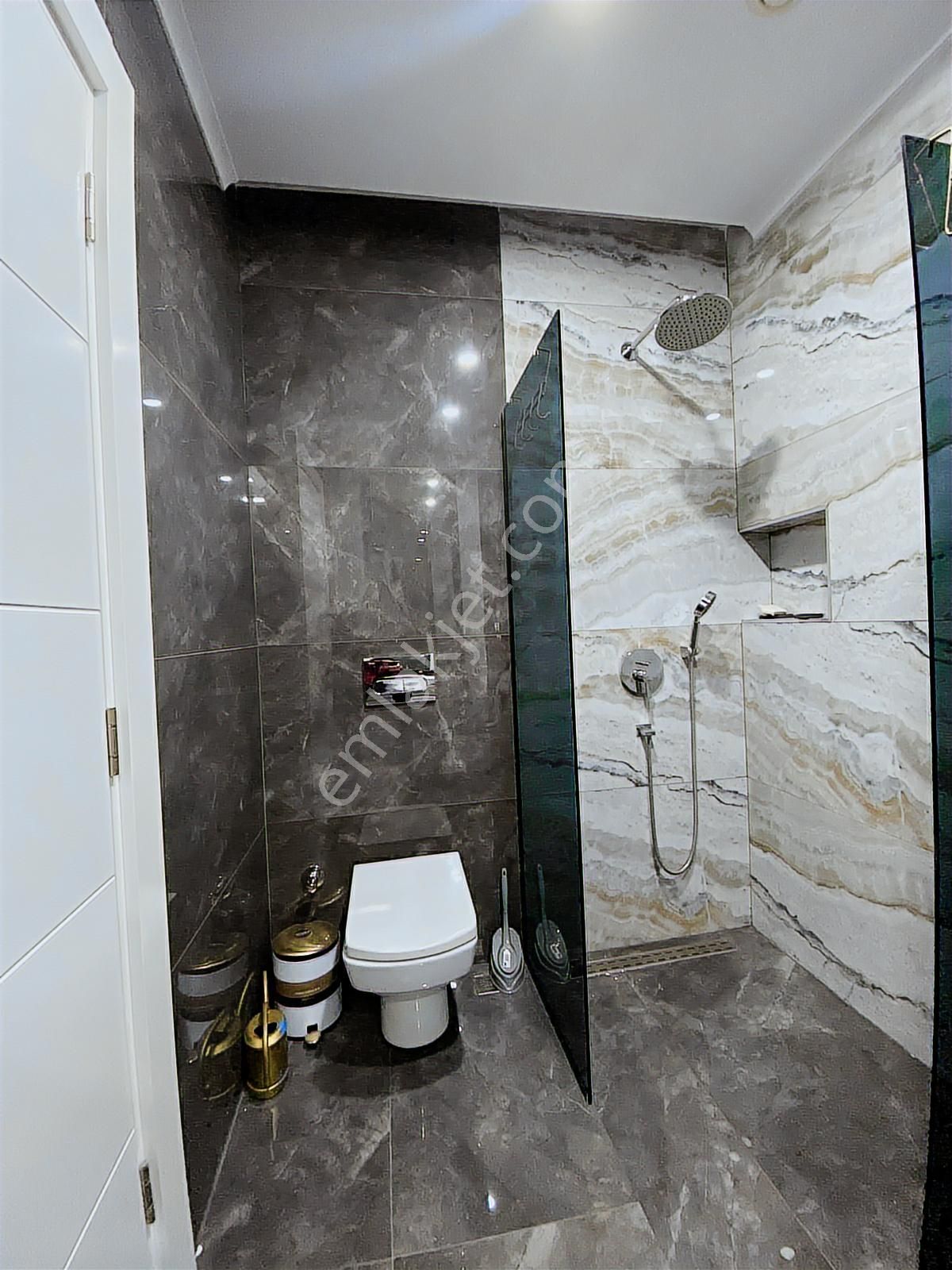 Oba Royal Gardenda Lüks 2+1 Full Aktiviteli Lüks Eşyalı - Görsel 18