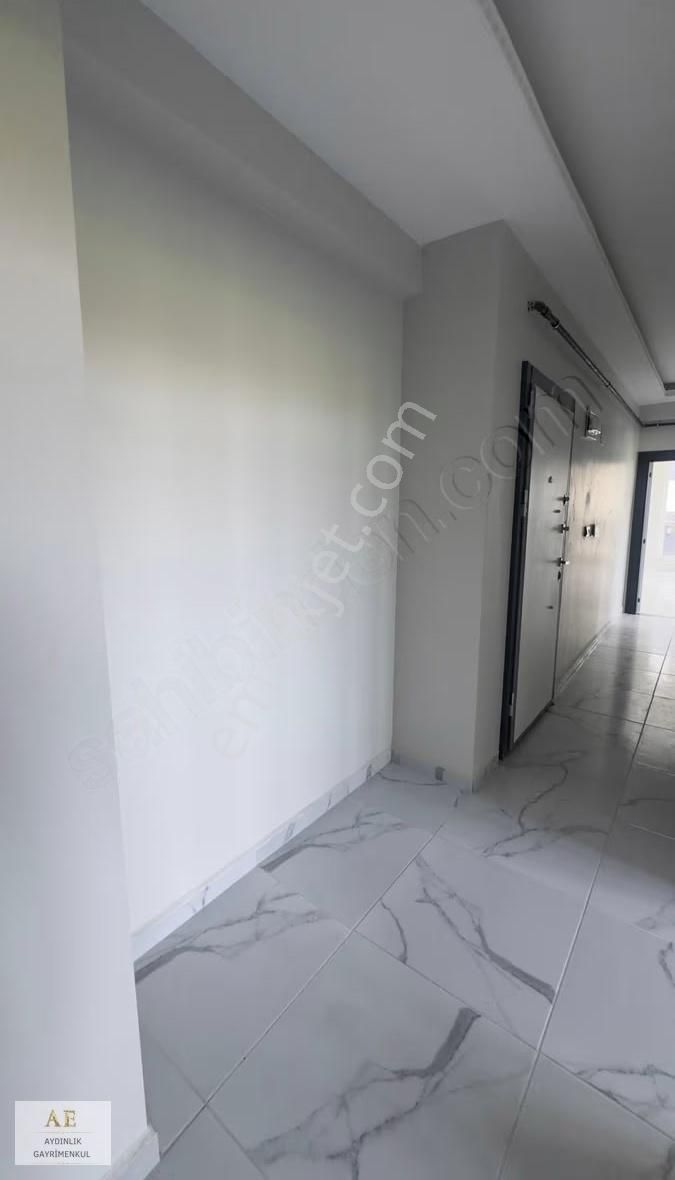 Aydınlık Emlaktan Cerrahta Satılık 2+1 Asansörlü Sıfır Daire - Görsel 13