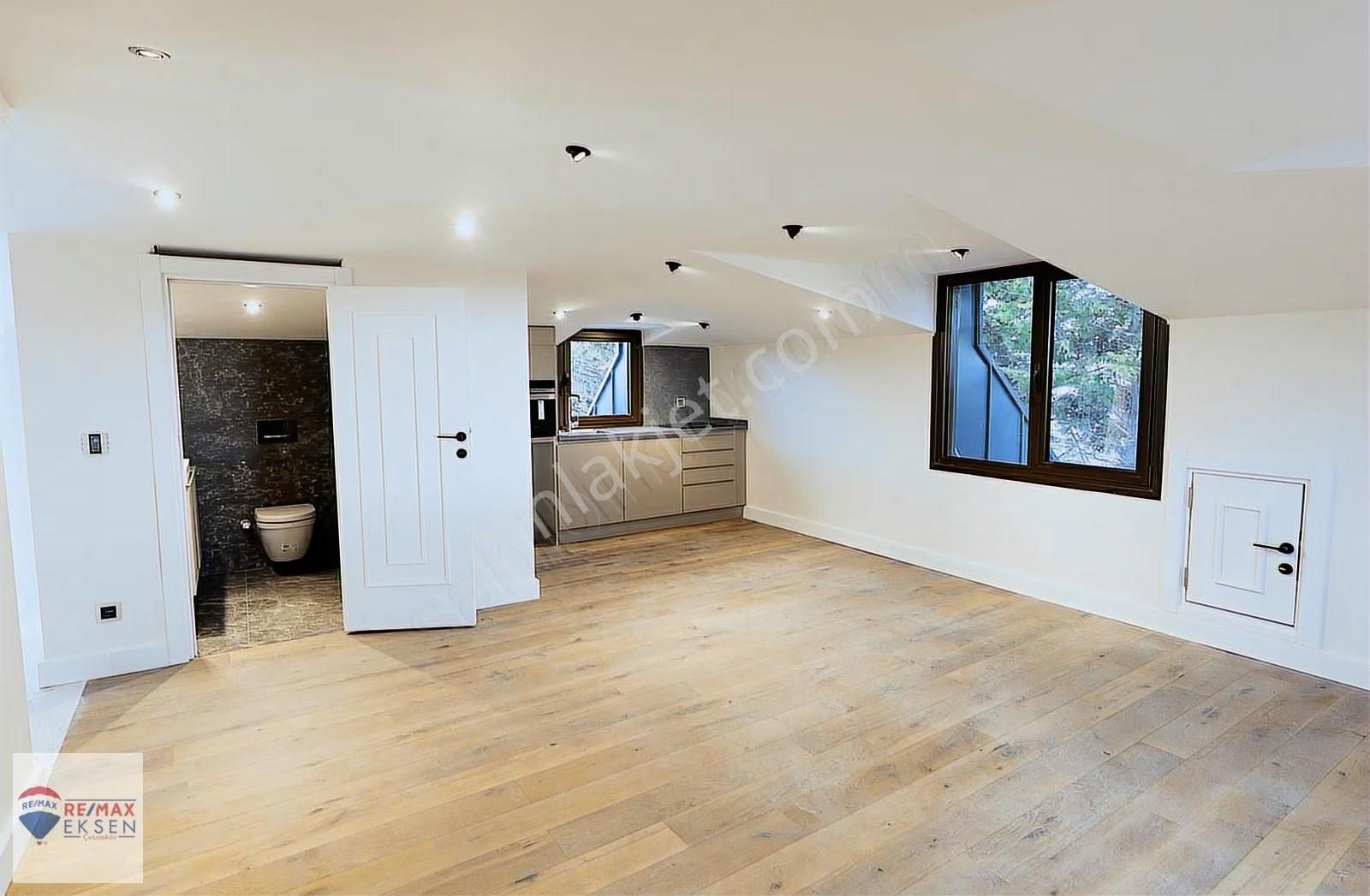 Beylikdüzü Dereağzı Deniz Manzaralı Ultra Lüx 6+2 Müstakil Villa - Görsel 28