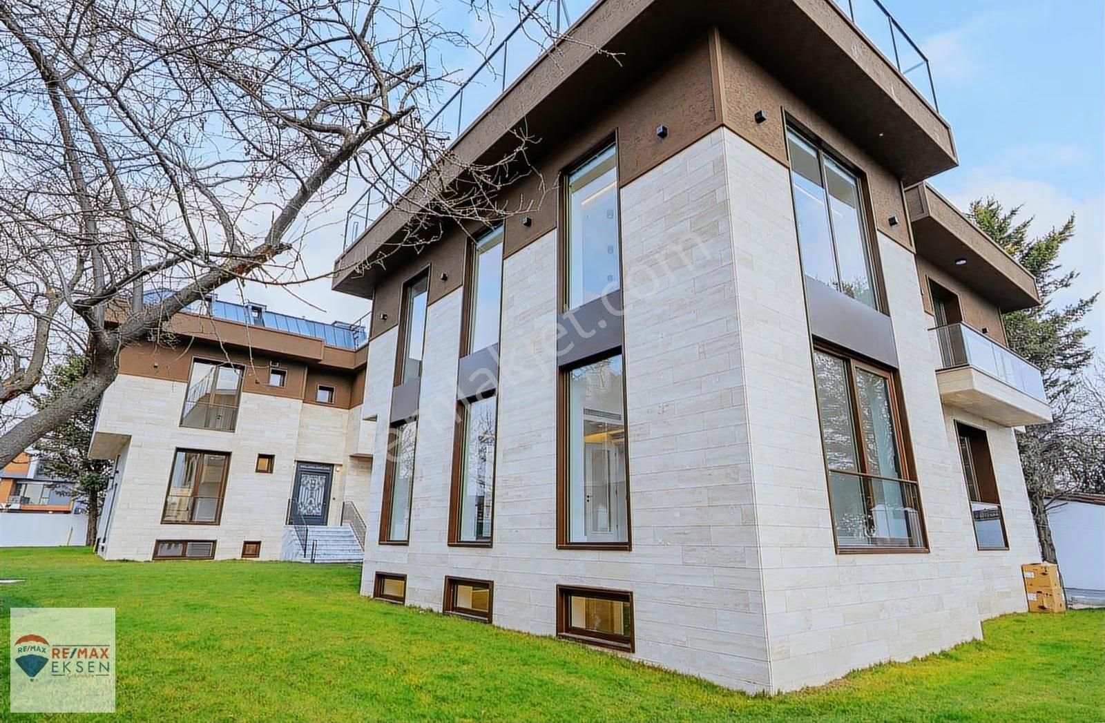 Beylikdüzü Dereağzı Deniz Manzaralı Ultra Lüx 6+2 Müstakil Villa - Görsel 21