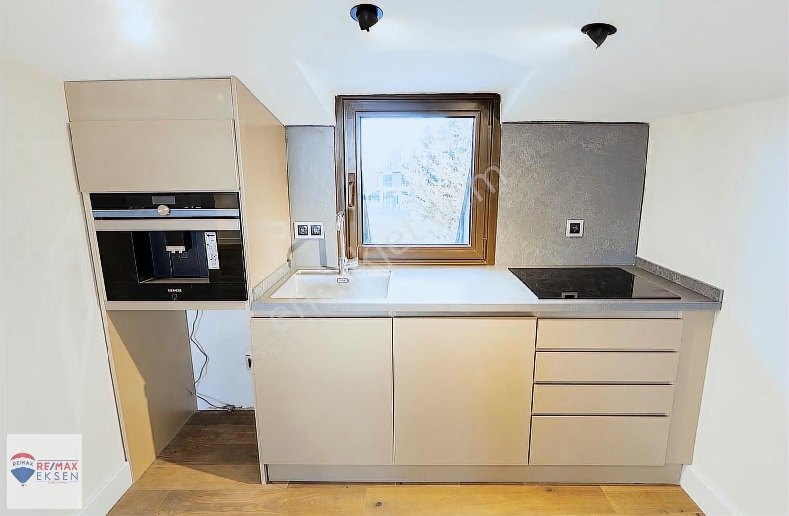 Beylikdüzü Dereağzı Deniz Manzaralı Ultra Lüx 6+2 Müstakil Villa - Görsel 19