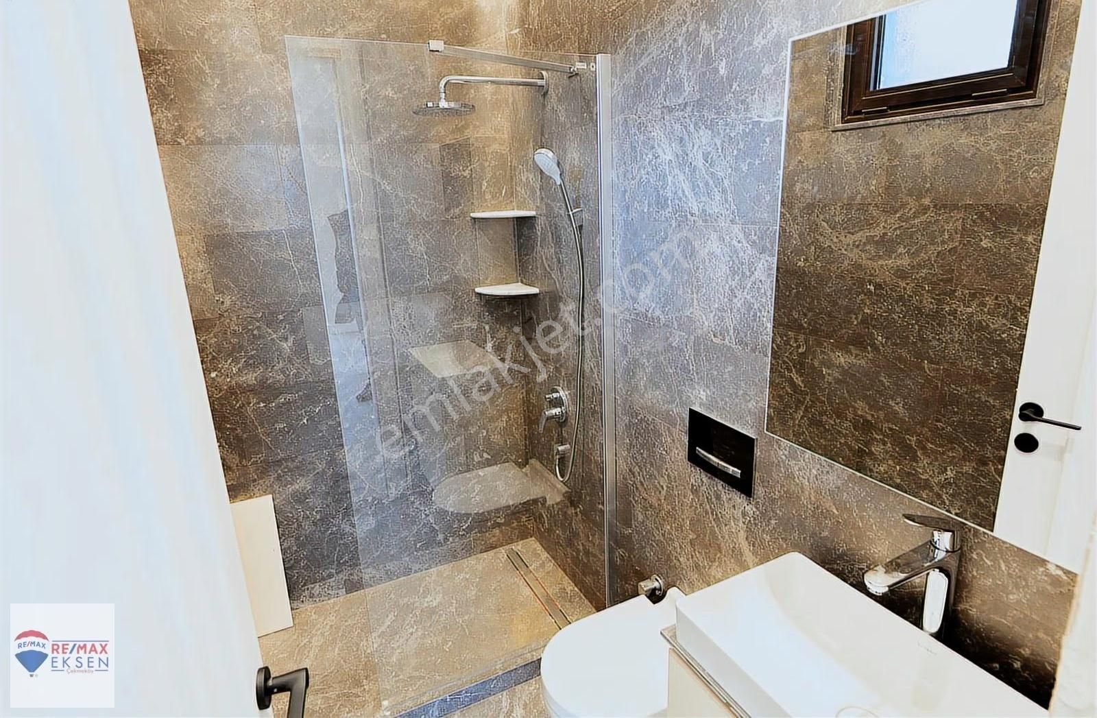 Beylikdüzü Dereağzı Deniz Manzaralı Ultra Lüx 6+2 Müstakil Villa - Görsel 14