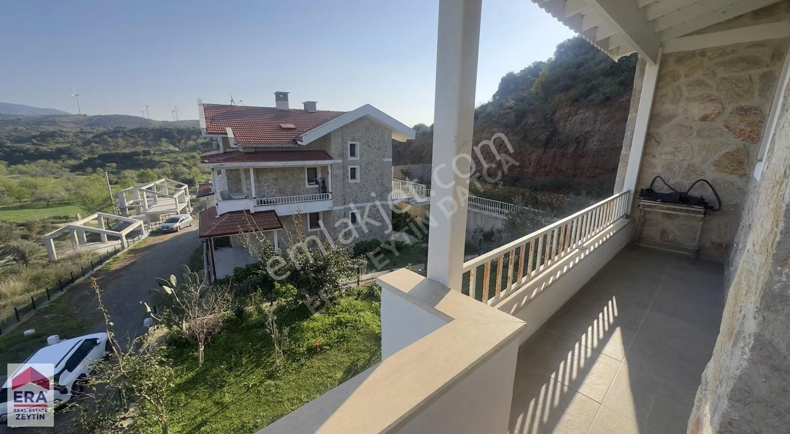 Datça Karaköy'de Yıllık Kiralık 3+1 Bahçeli Eşyalı Dubleks Daire - Görsel 3