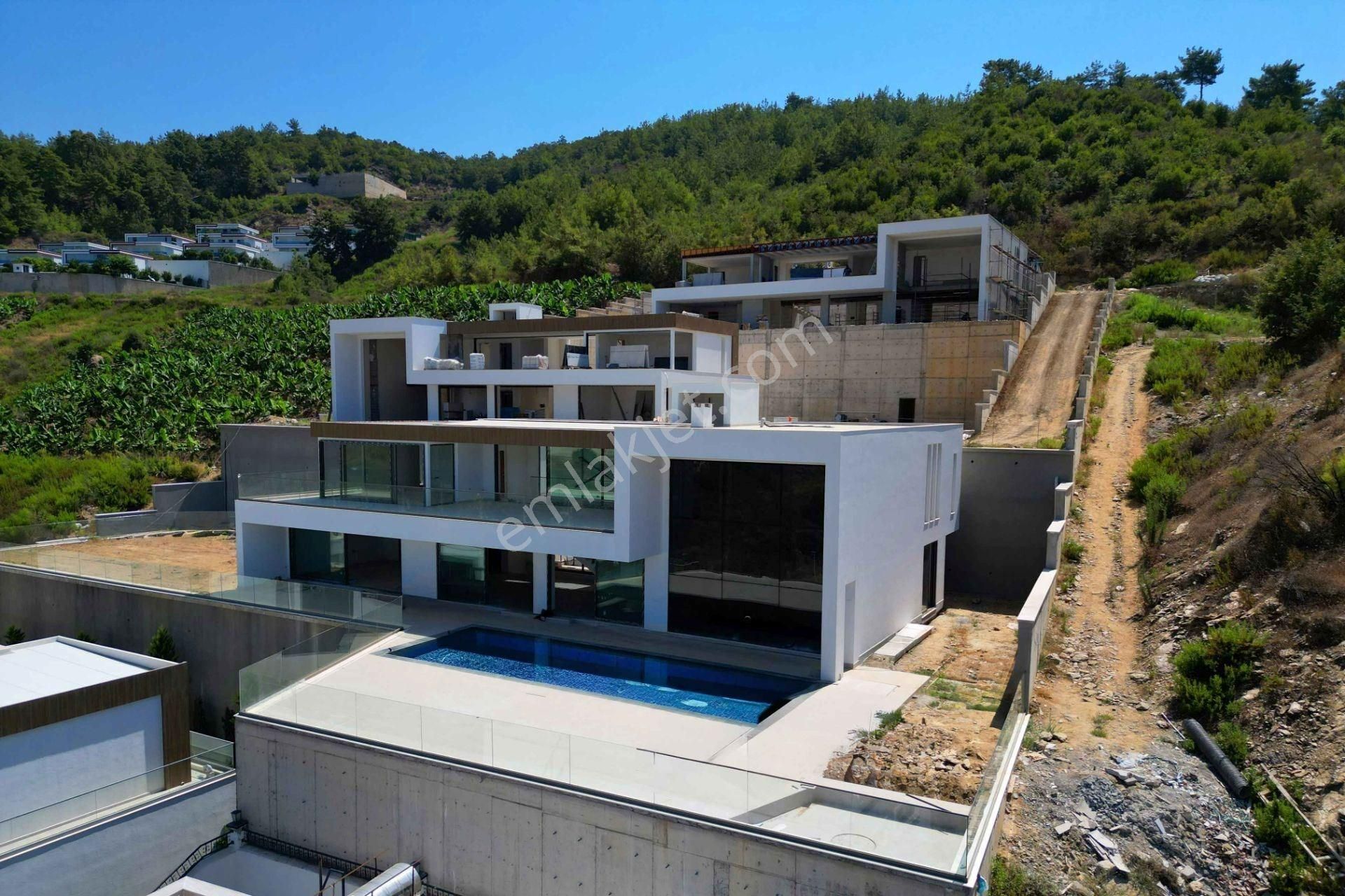 Alanya Kargıcak’ta Vatandaşlığa Uygun, Eşsiz Manzaralı Lüks Satılık Villa - Görsel 31