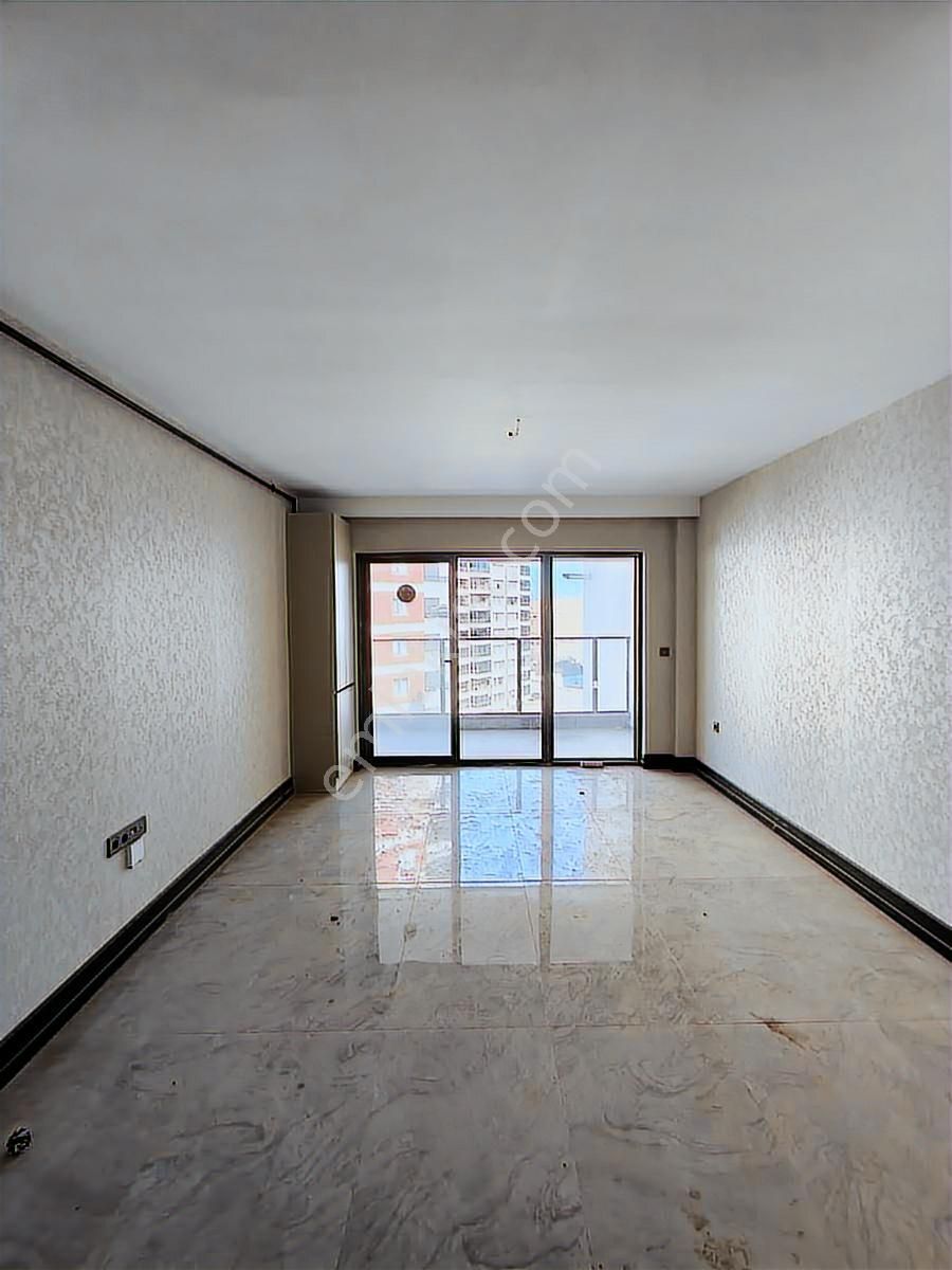 Pursaklar Sarayda Güvenli Site Tarzı Binada Lüks Ve Geniş 1+1 - Görsel 13