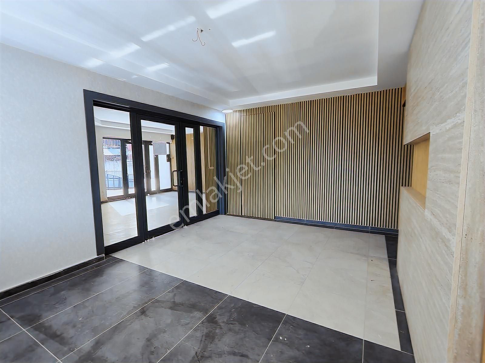 Pursaklar Sarayda Güvenli Site Tarzı Binada Lüks Ve Geniş 1+1 - Görsel 7